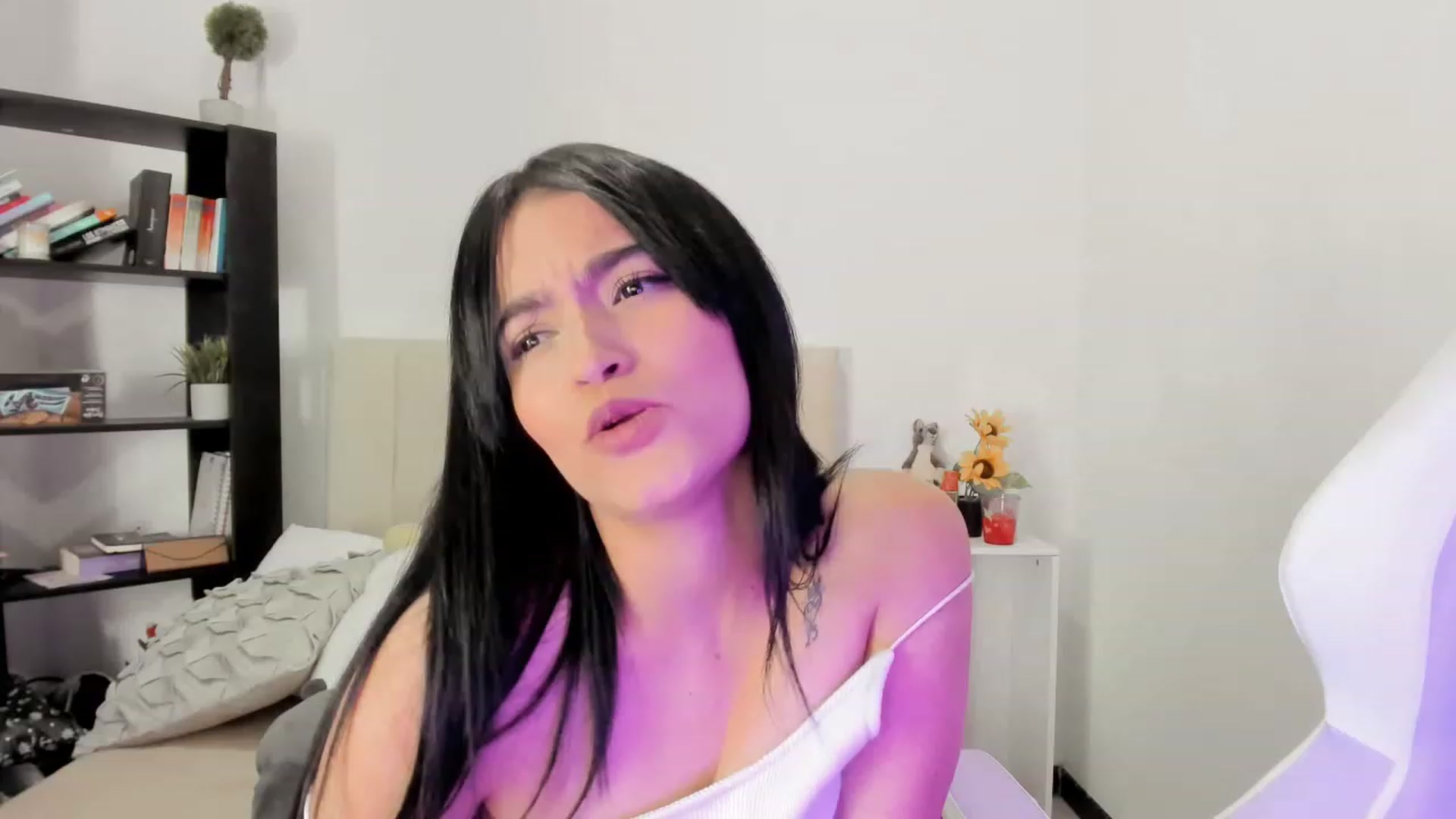 Gallery image thumbnail from Malice_sweet's myfreecams stream on, 08/05/2023, 08:53 image 19 of 20