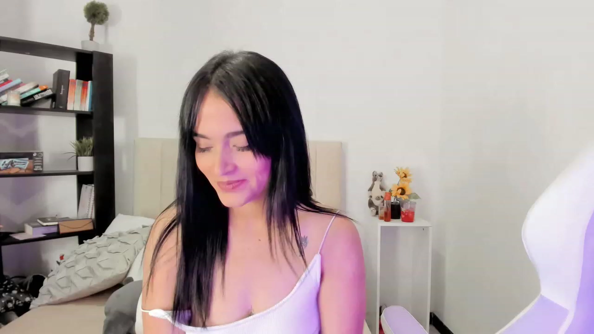 Gallery image thumbnail from Malice_sweet's myfreecams stream on, 08/05/2023, 08:53 image 1 of 20