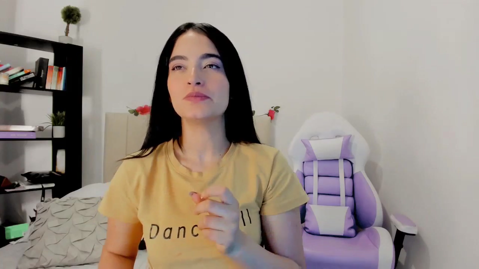 Gallery image thumbnail from Malice_sweet's myfreecams stream on, 08/22/2023, 07:57 image 12 of 20
