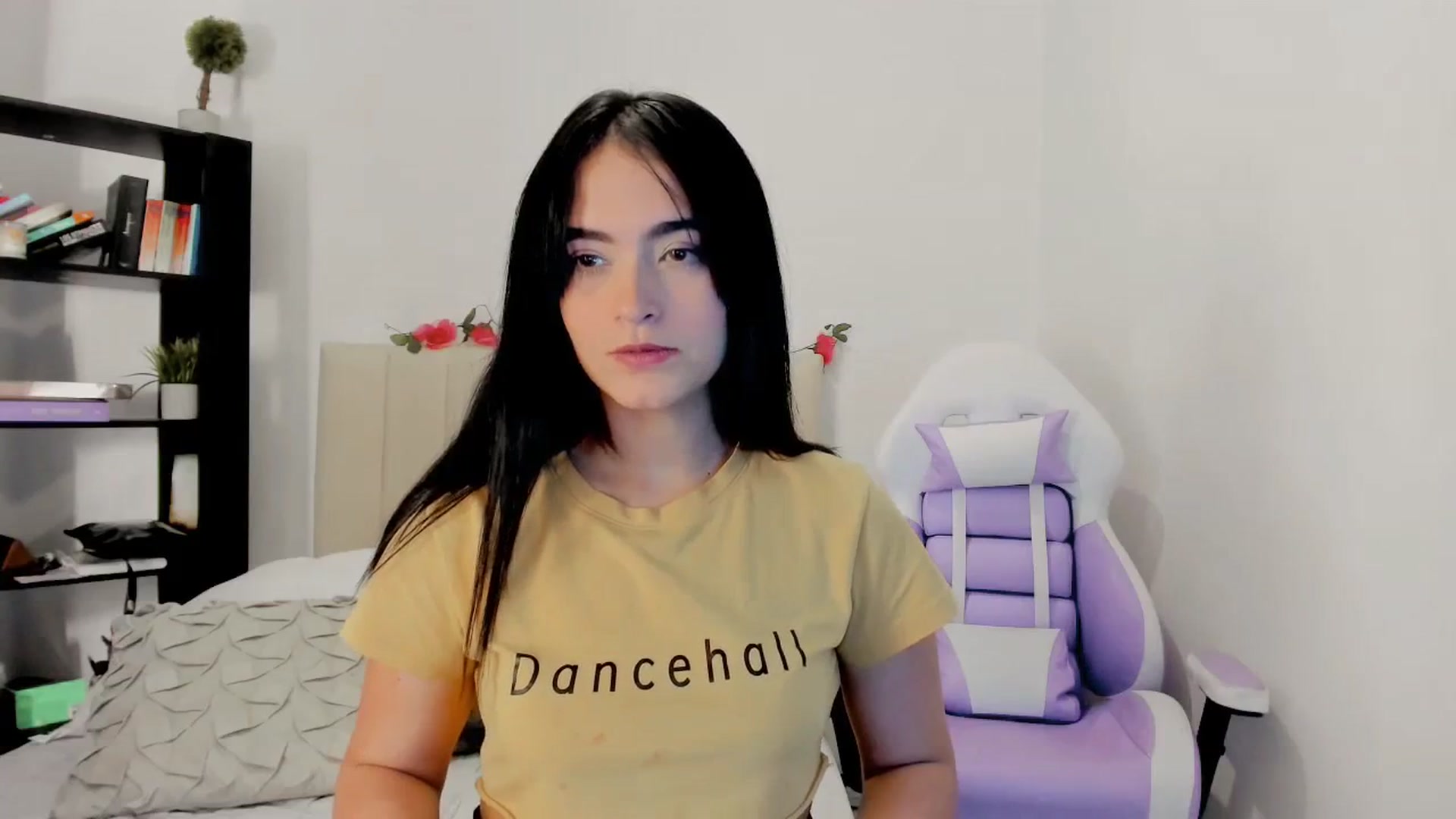 Gallery image thumbnail from Malice_sweet's myfreecams stream on, 08/22/2023, 07:57 image 2 of 20