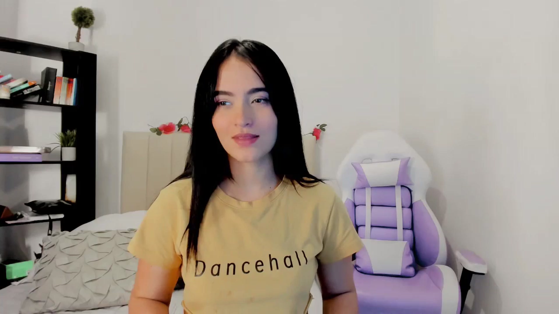 Gallery image thumbnail from Malice_sweet's myfreecams stream on, 08/22/2023, 07:57 image 10 of 20