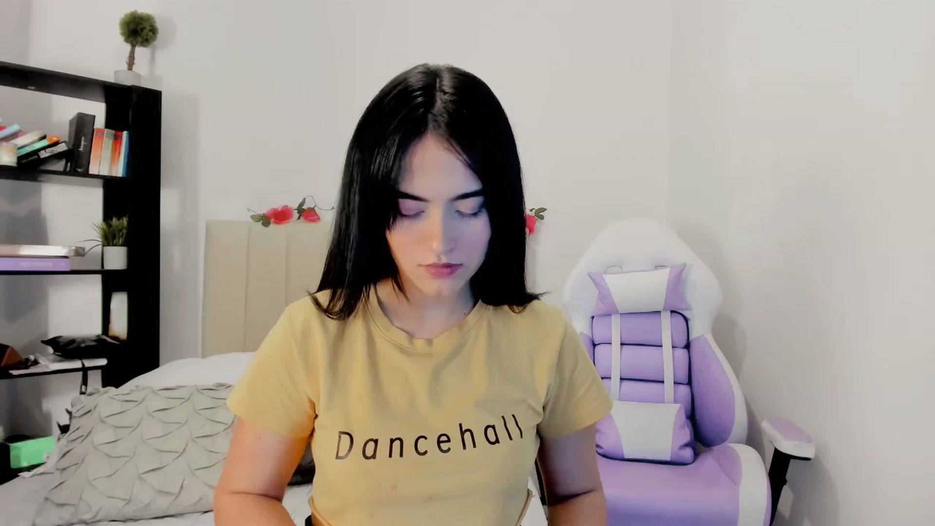 Gallery image thumbnail from Malice_sweet's myfreecams stream on, 08/22/2023, 07:57 image 3 of 20