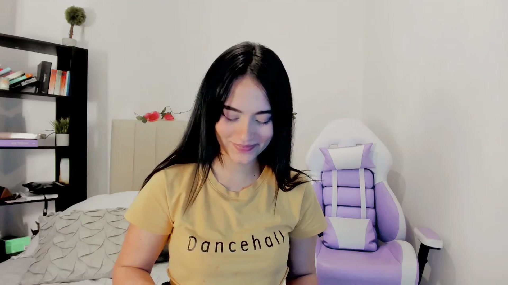 Gallery image thumbnail from Malice_sweet's myfreecams stream on, 08/22/2023, 08:59 image 4 of 20