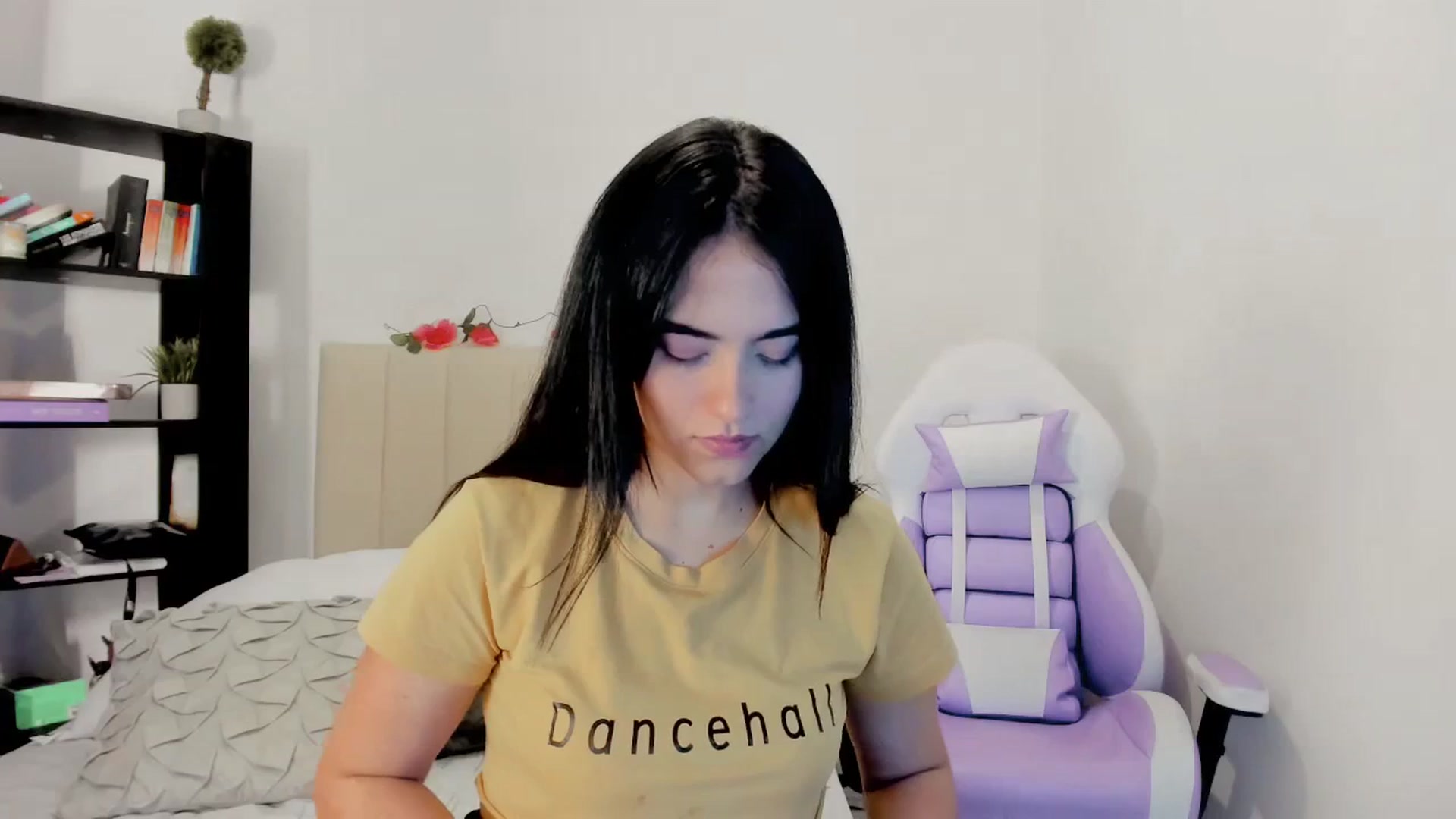 Gallery image thumbnail from Malice_sweet's myfreecams stream on, 08/22/2023, 08:59 image 9 of 20