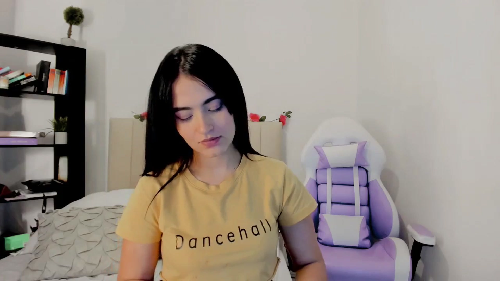 Gallery image thumbnail from Malice_sweet's myfreecams stream on, 08/22/2023, 08:59 image 6 of 20