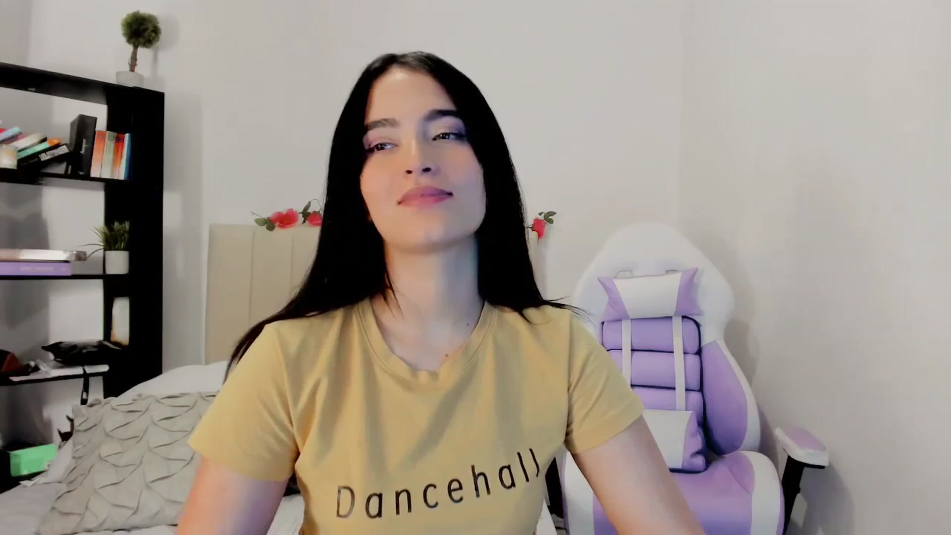 Gallery image thumbnail from Malice_sweet's myfreecams stream on, 08/22/2023, 08:59 image 2 of 20
