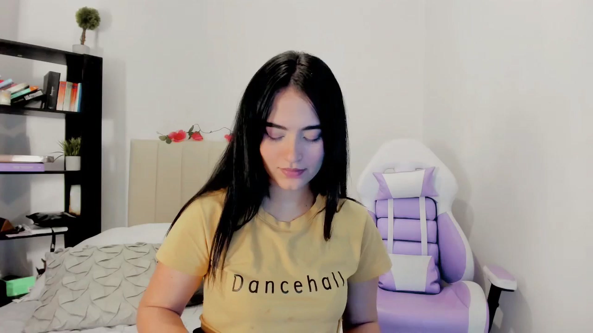 Gallery image thumbnail from Malice_sweet's myfreecams stream on, 08/22/2023, 08:59 image 5 of 20