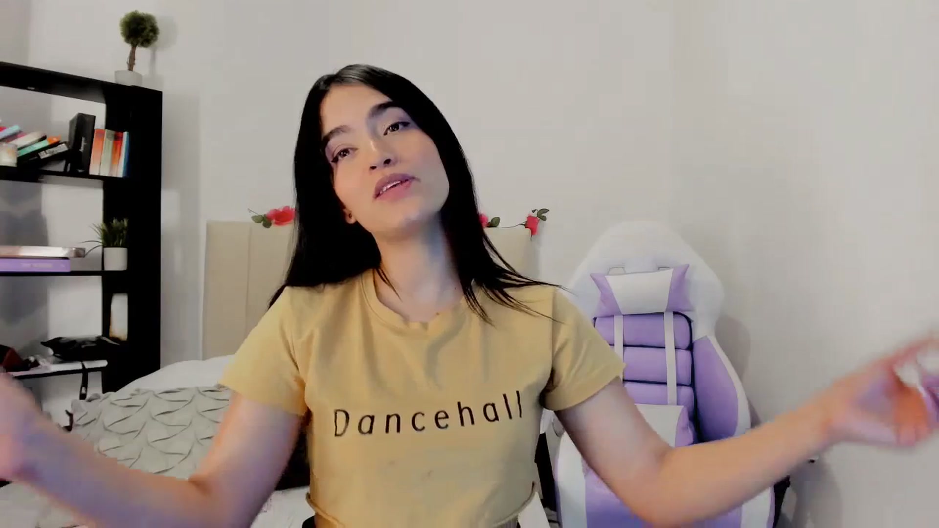 Gallery image thumbnail from Malice_sweet's myfreecams stream on, 08/22/2023, 08:59 image 18 of 20