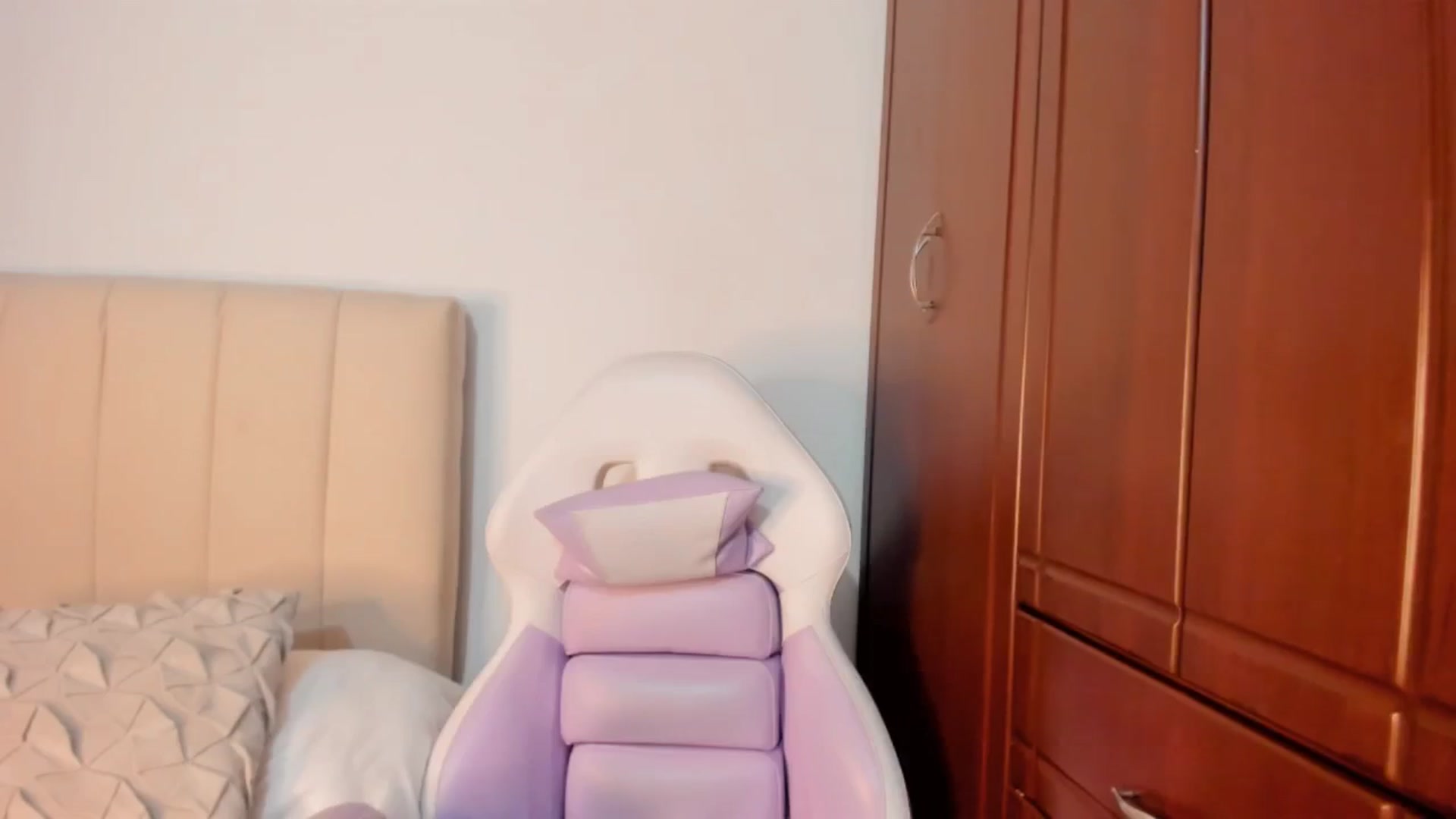Gallery image thumbnail from Malice_sweet's myfreecams stream on, 10/22/2024, 09:05 image 15 of 20