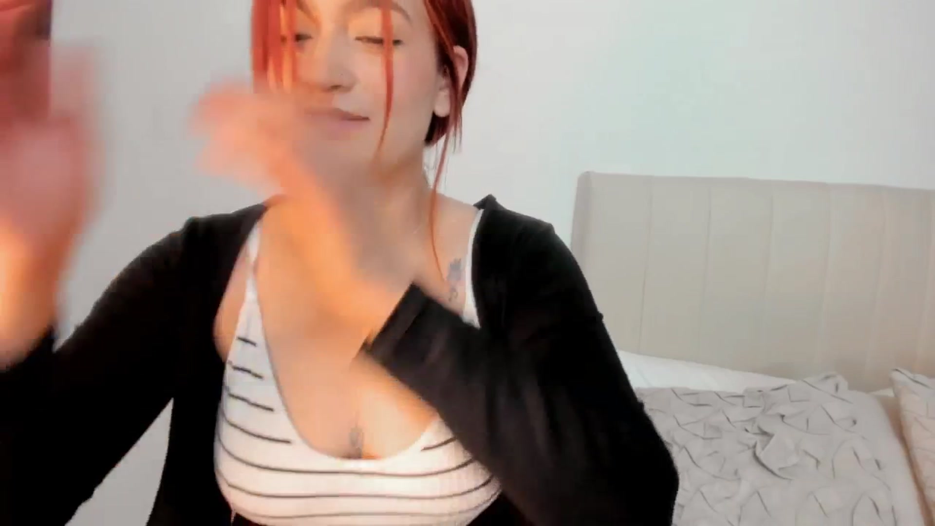 Gallery image thumbnail from Malice_sweet's myfreecams stream on, 05/16/2025, 08:15 image 15 of 20