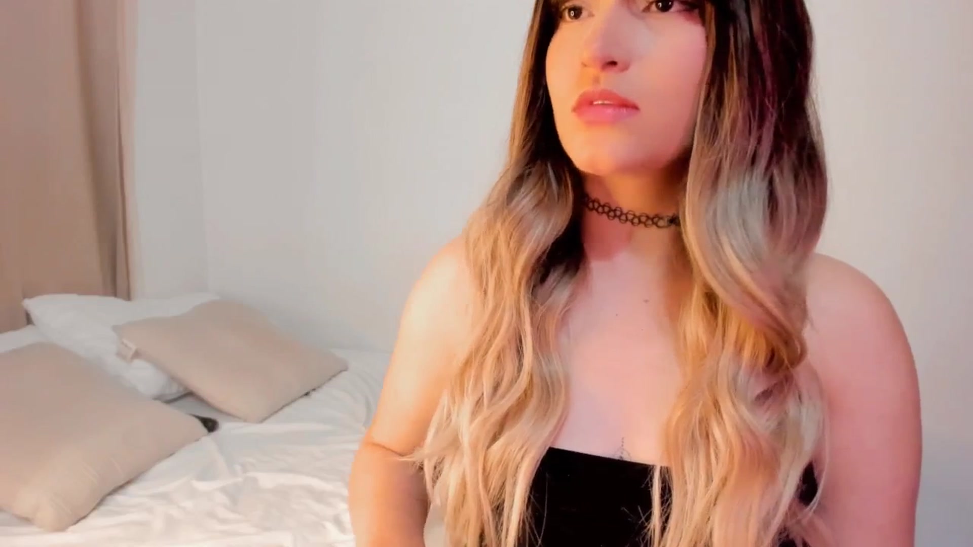 Gallery image thumbnail from Malice_sweet's myfreecams stream on, 09/02/2025, 04:28 image 2 of 20