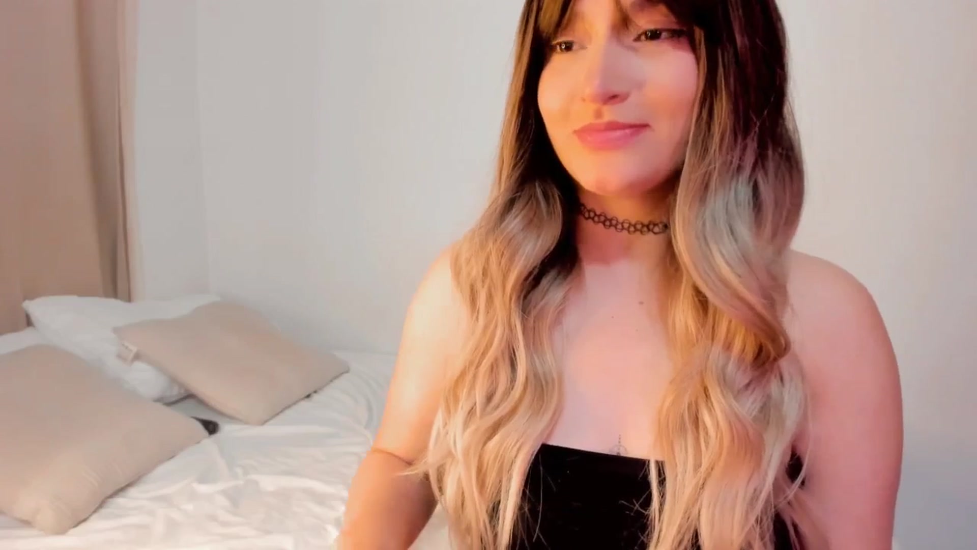 Gallery image thumbnail from Malice_sweet's myfreecams stream on, 09/02/2025, 04:28 image 3 of 20