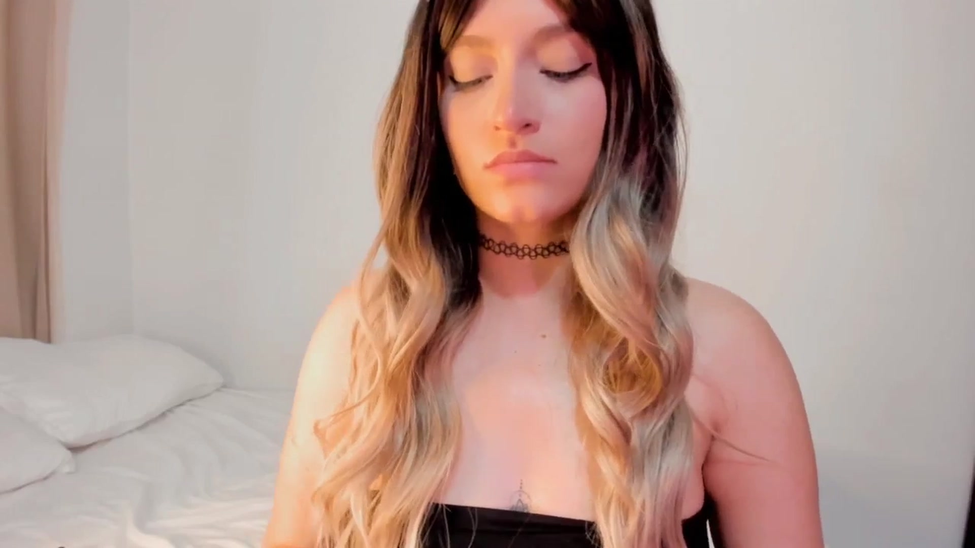 Gallery image thumbnail from Malice_sweet's myfreecams stream on, 09/02/2025, 06:03 image 6 of 20