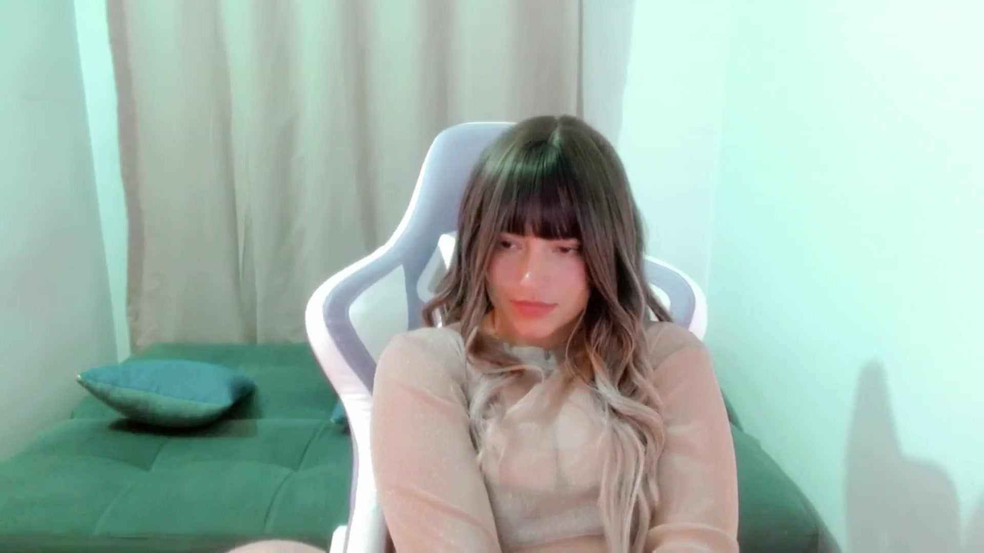 Gallery image thumbnail from Malice_sweet's myfreecams stream on, 09/16/2025, 09:46 image 15 of 20