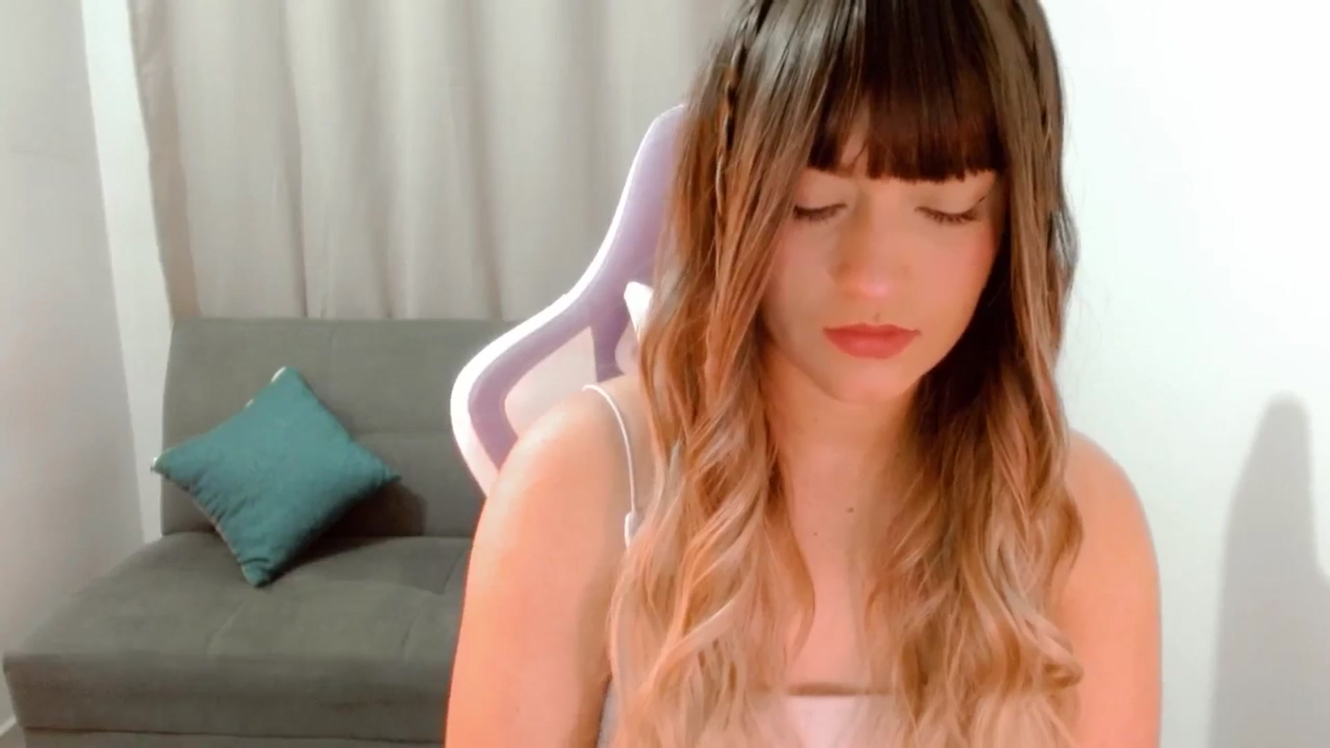 Gallery image thumbnail from Malice_sweet's myfreecams stream on, 09/18/2025, 01:53 image 18 of 20