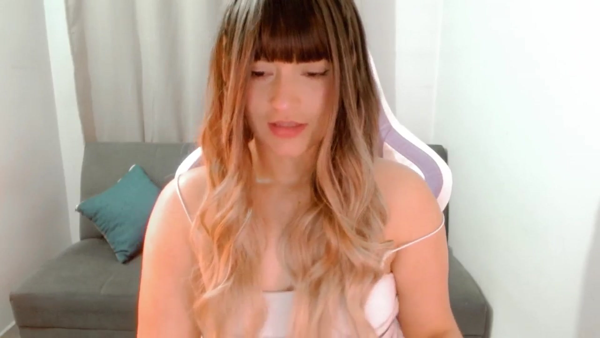 Gallery image thumbnail from Malice_sweet's myfreecams stream on, 09/18/2025, 03:50 image 11 of 20