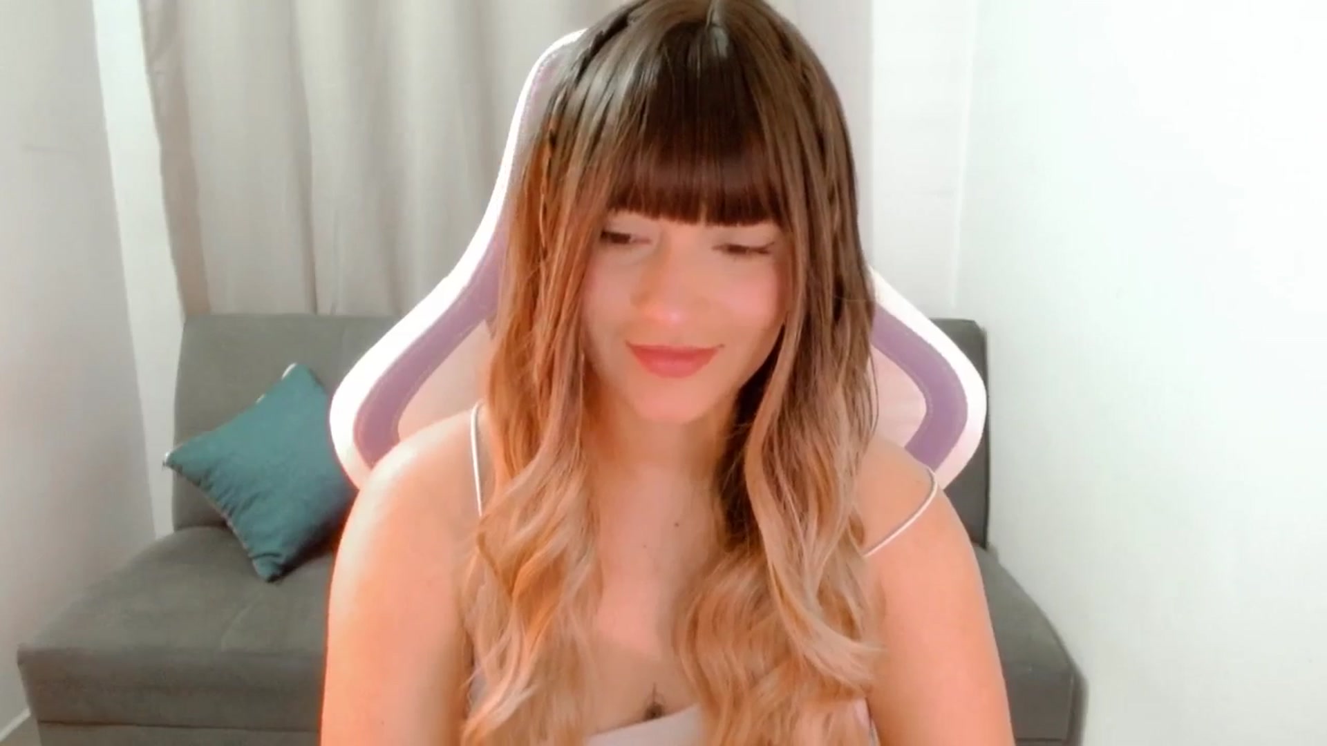 Gallery image thumbnail from Malice_sweet's myfreecams stream on, 09/18/2025, 03:50 image 8 of 20