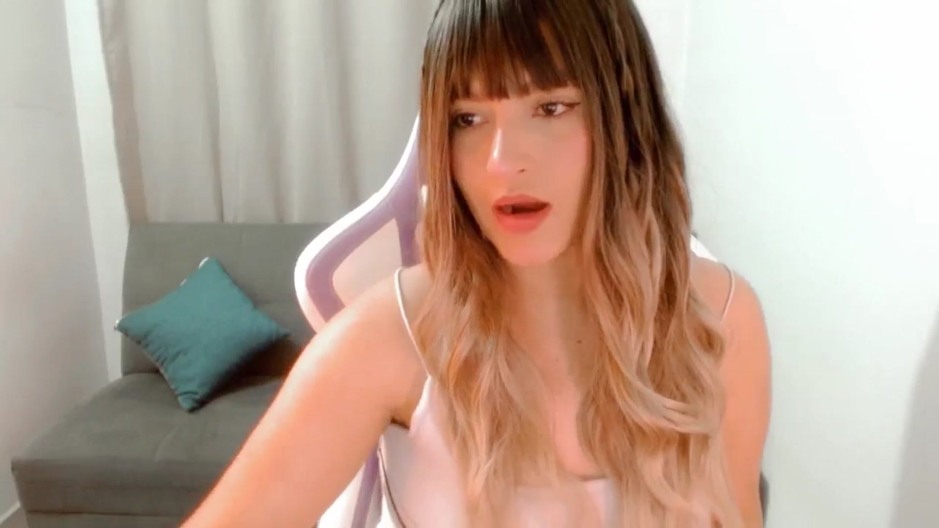 Gallery image thumbnail from Malice_sweet's myfreecams stream on, 09/18/2025, 03:50 image 5 of 20