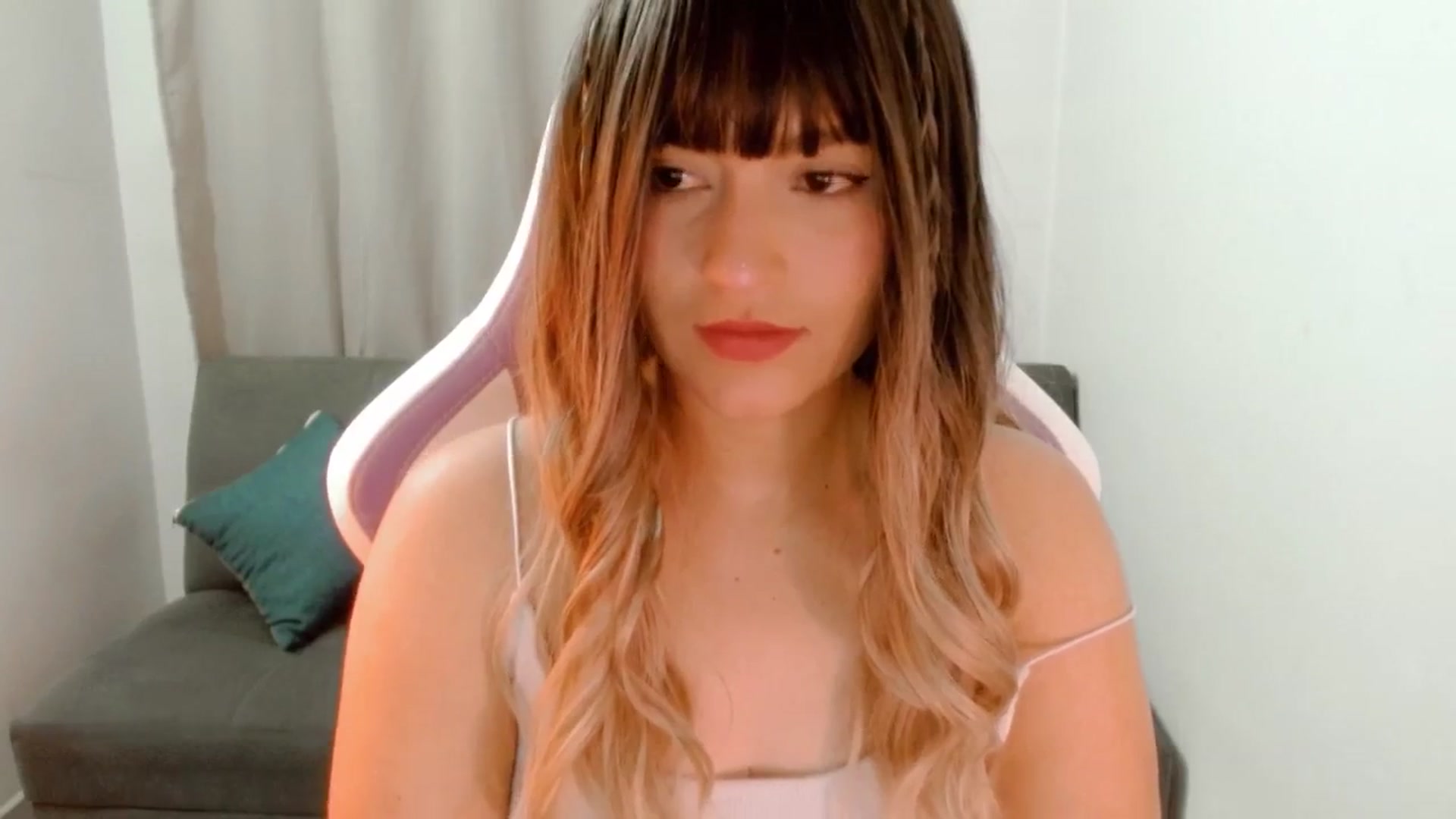 Gallery image thumbnail from Malice_sweet's myfreecams stream on, 09/18/2025, 06:06 image 9 of 20