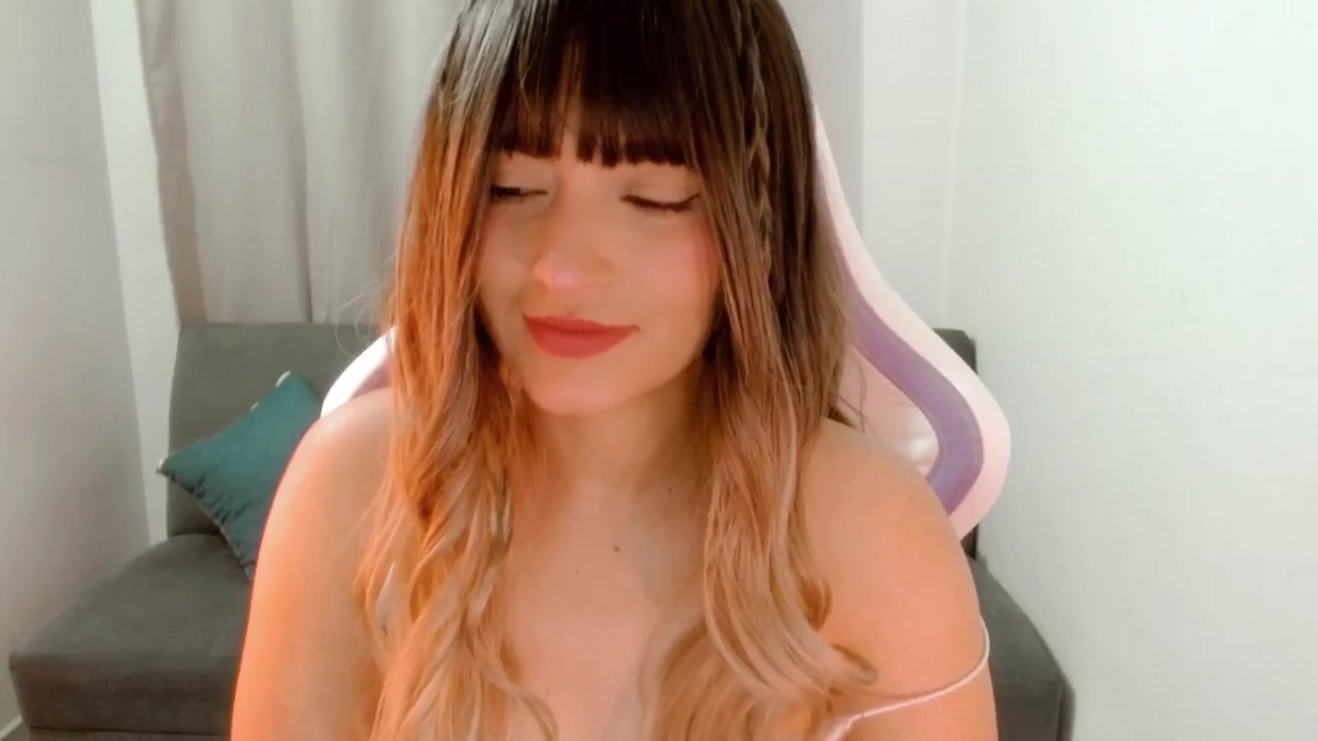 Gallery image thumbnail from Malice_sweet's myfreecams stream on, 09/18/2025, 06:06 image 7 of 20