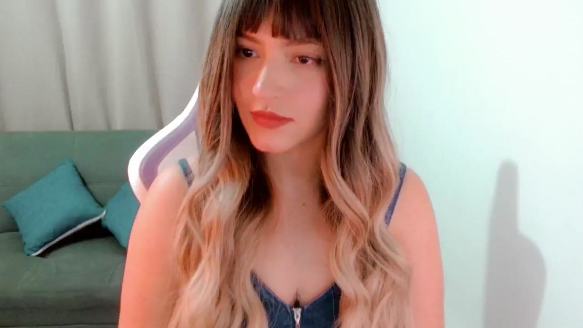 Gallery image thumbnail from Malice_sweet's myfreecams stream on, 09/26/2025, 04:37 image 15 of 20