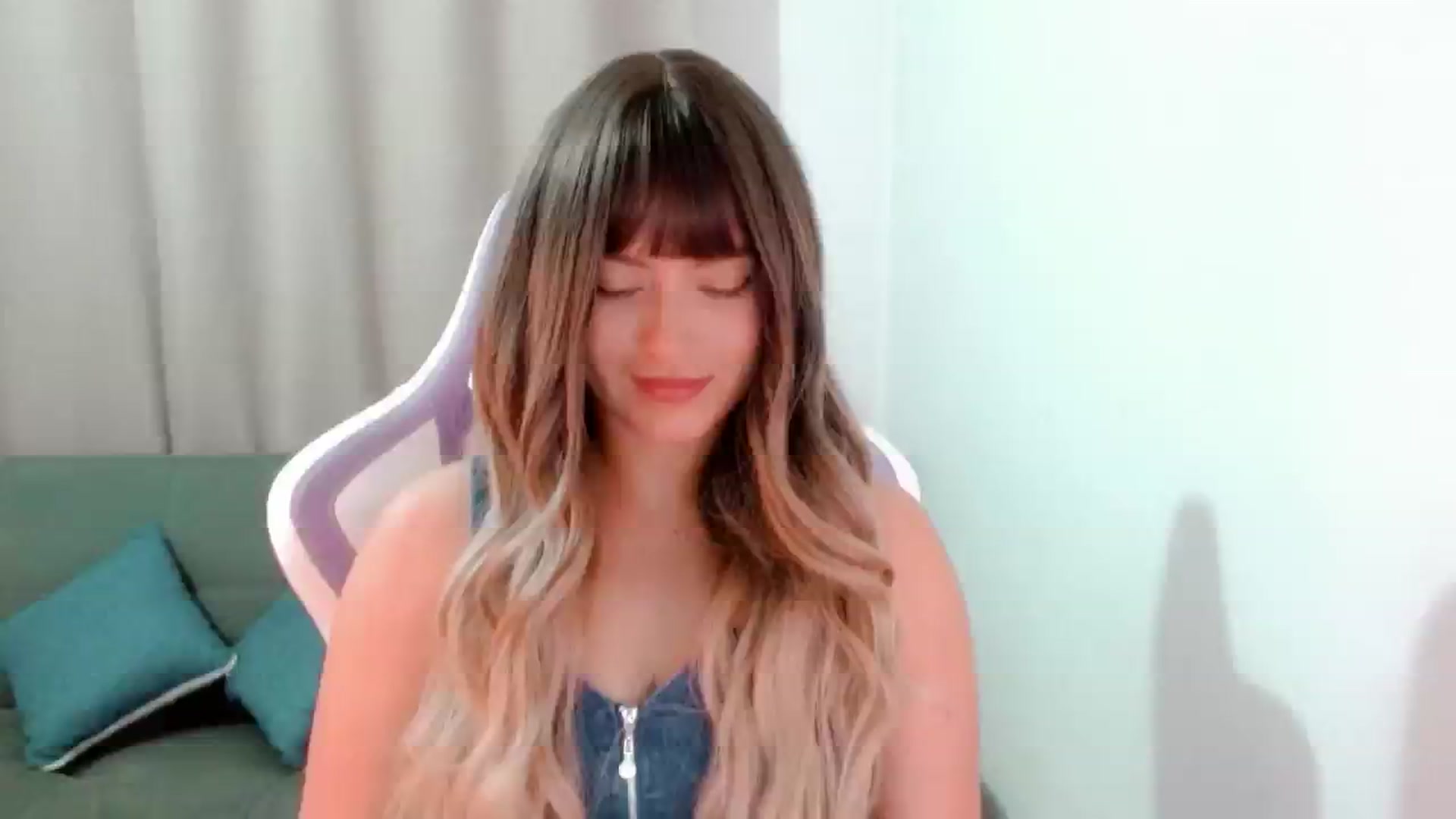 Gallery image thumbnail from Malice_sweet's myfreecams stream on, 09/26/2025, 05:32 image 9 of 20