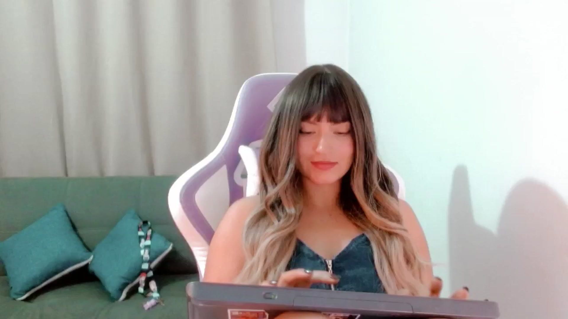 Gallery image thumbnail from Malice_sweet's myfreecams stream on, 09/26/2025, 05:51 image 6 of 20