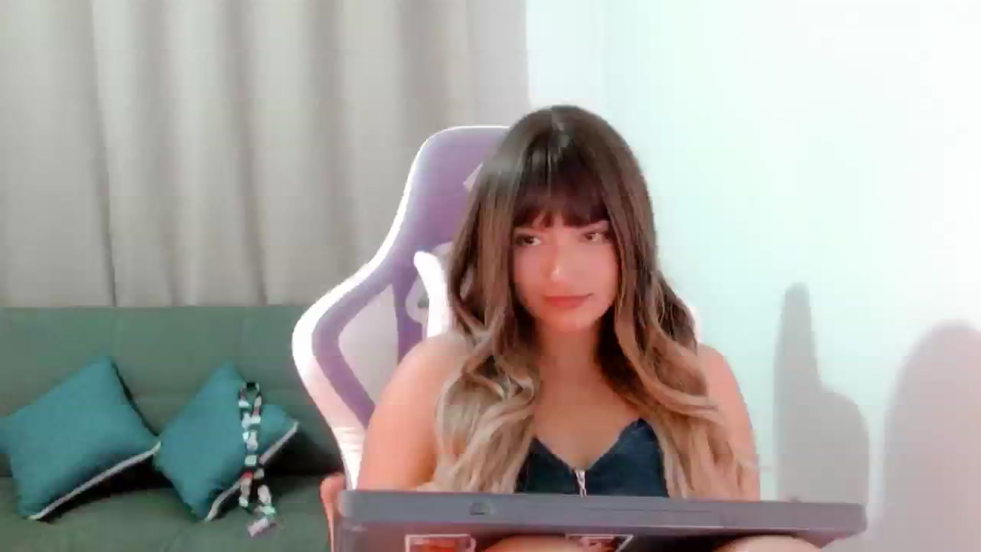 Gallery image thumbnail from Malice_sweet's myfreecams stream on, 09/26/2025, 05:51 image 4 of 20