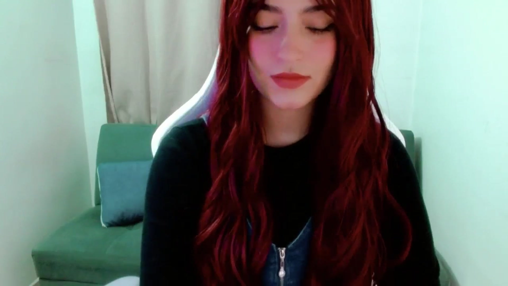 Gallery image thumbnail from Malice_sweet's myfreecams stream on, 10/18/2025, 07:27 image 5 of 20