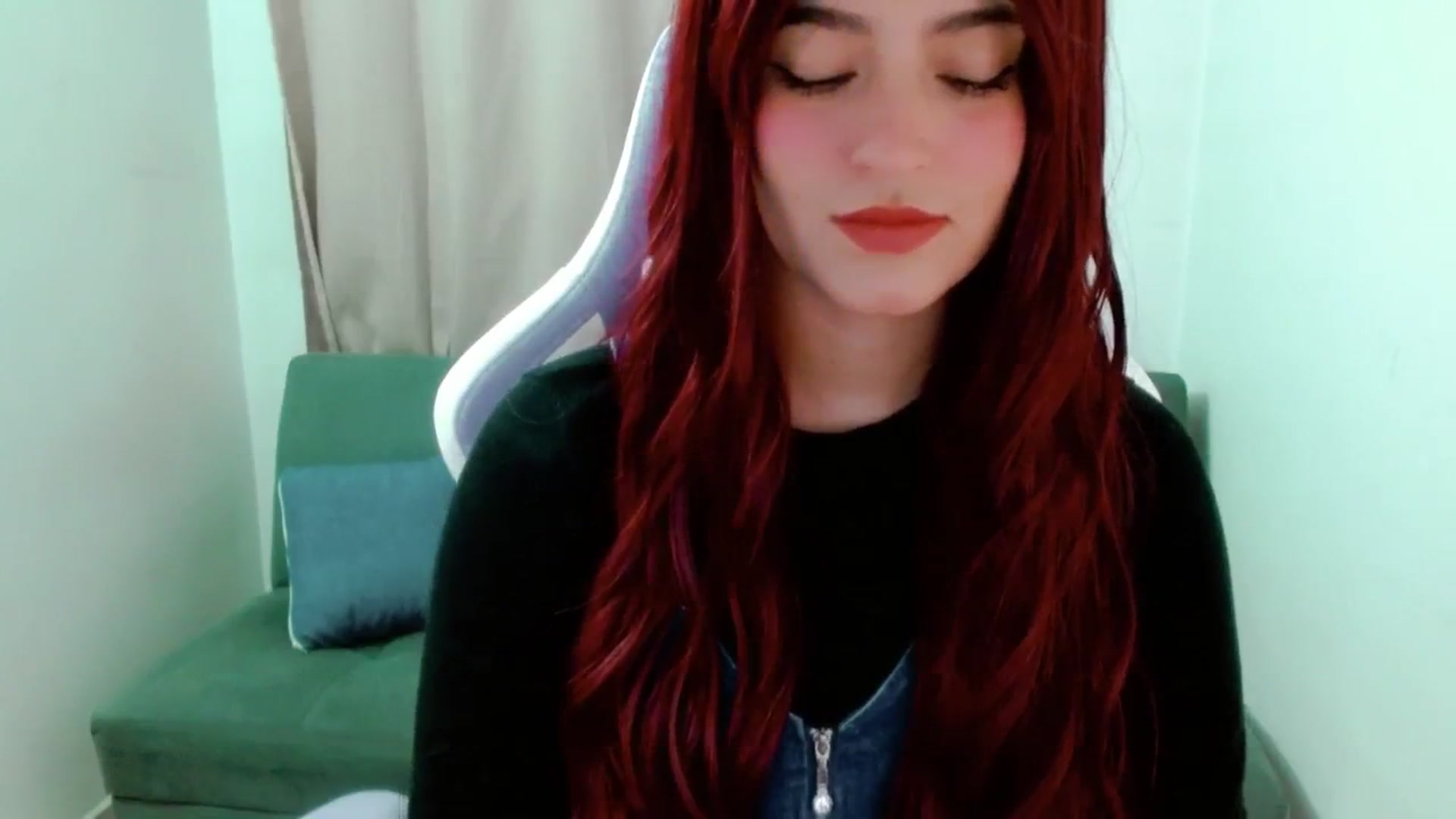 Gallery image thumbnail from Malice_sweet's myfreecams stream on, 10/18/2025, 07:27 image 7 of 20