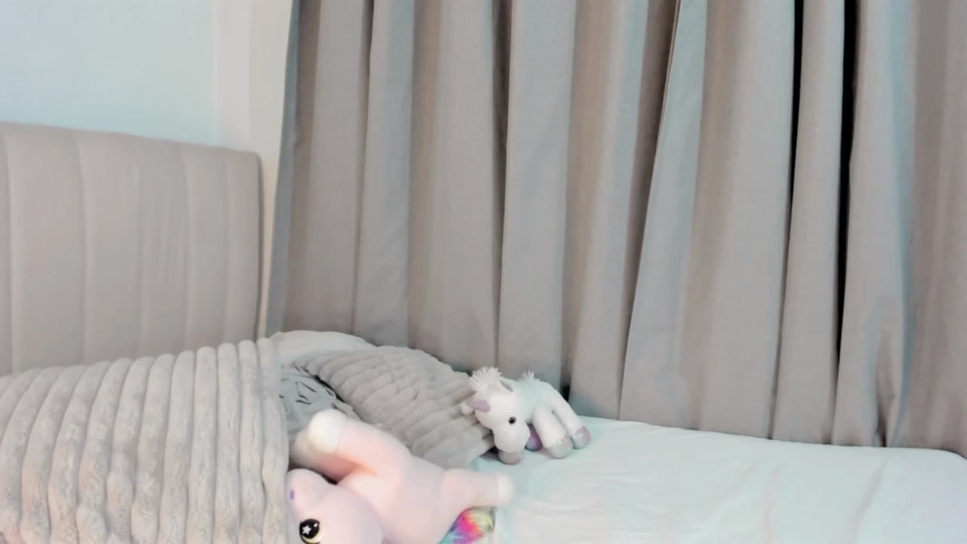 Gallery image thumbnail from Malice_sweet's myfreecams stream on, 11/18/2025, 07:28 image 16 of 20