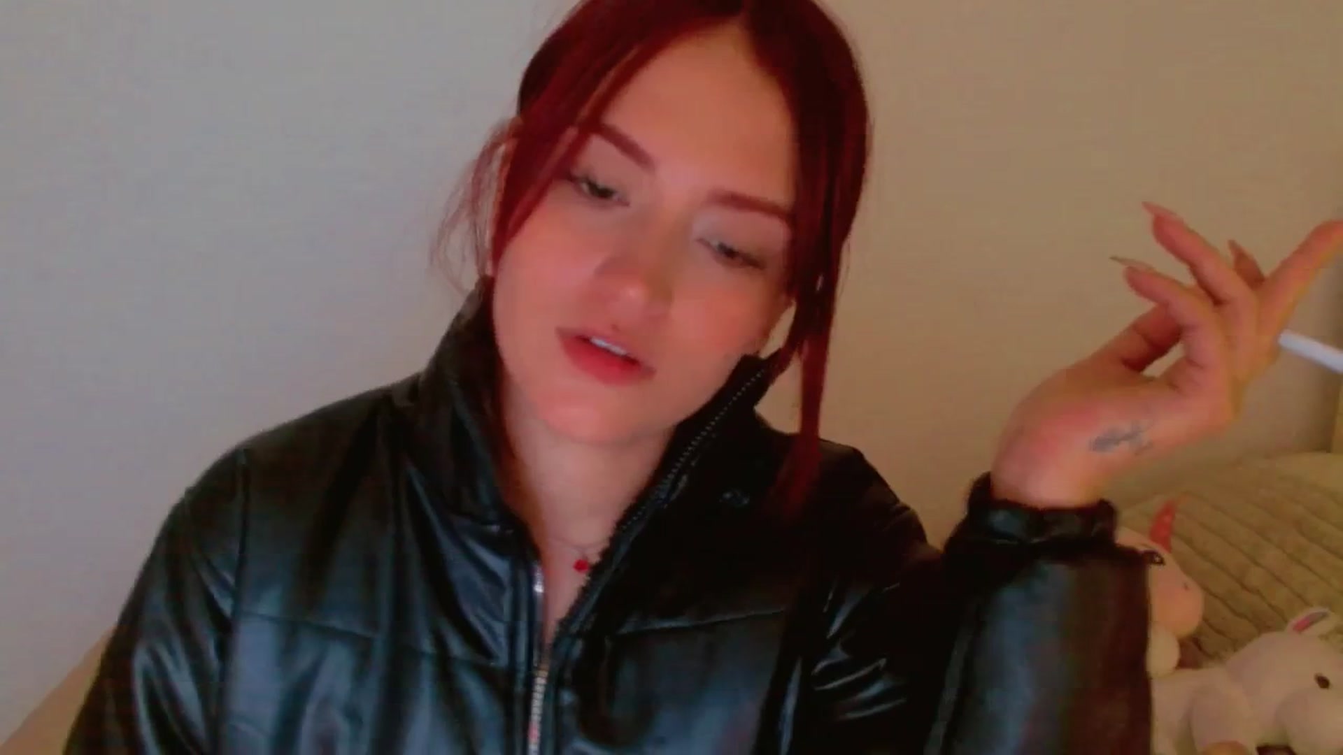 Gallery image thumbnail from Malice_sweet's myfreecams stream on, 12/16/2025, 08:16 image 7 of 20