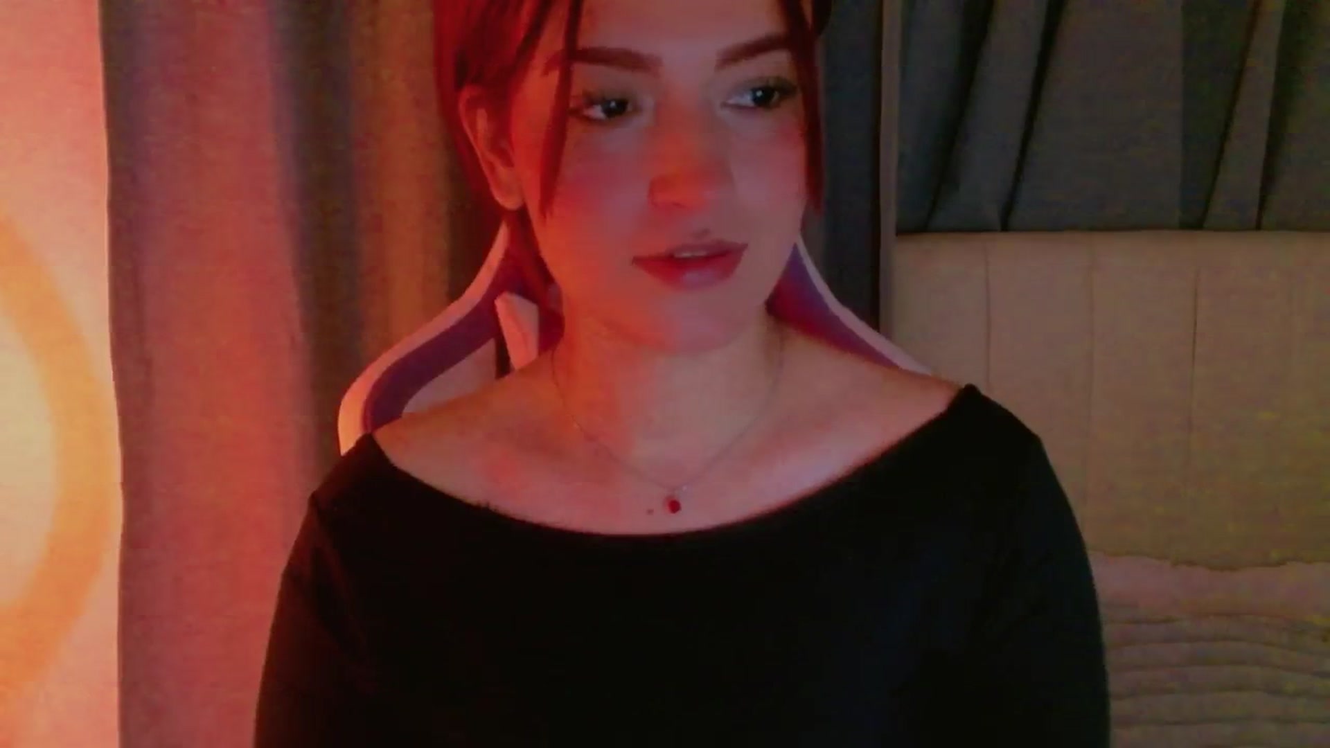 Gallery image thumbnail from Malice_sweet's myfreecams stream on, 12/17/2025, 08:55 image 7 of 20