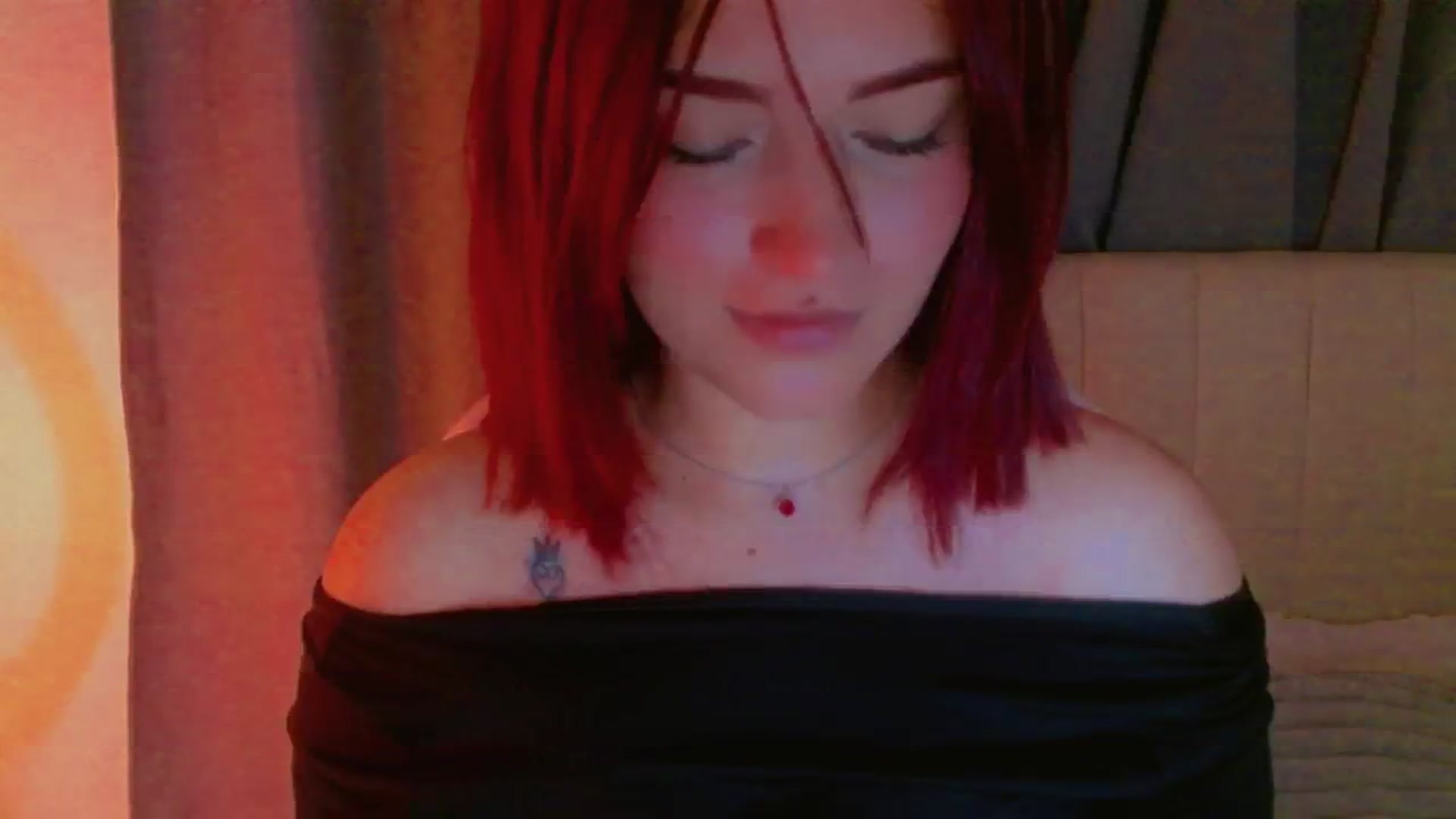 Gallery image thumbnail from Malice_sweet's myfreecams stream on, 12/17/2025, 08:55 image 14 of 20