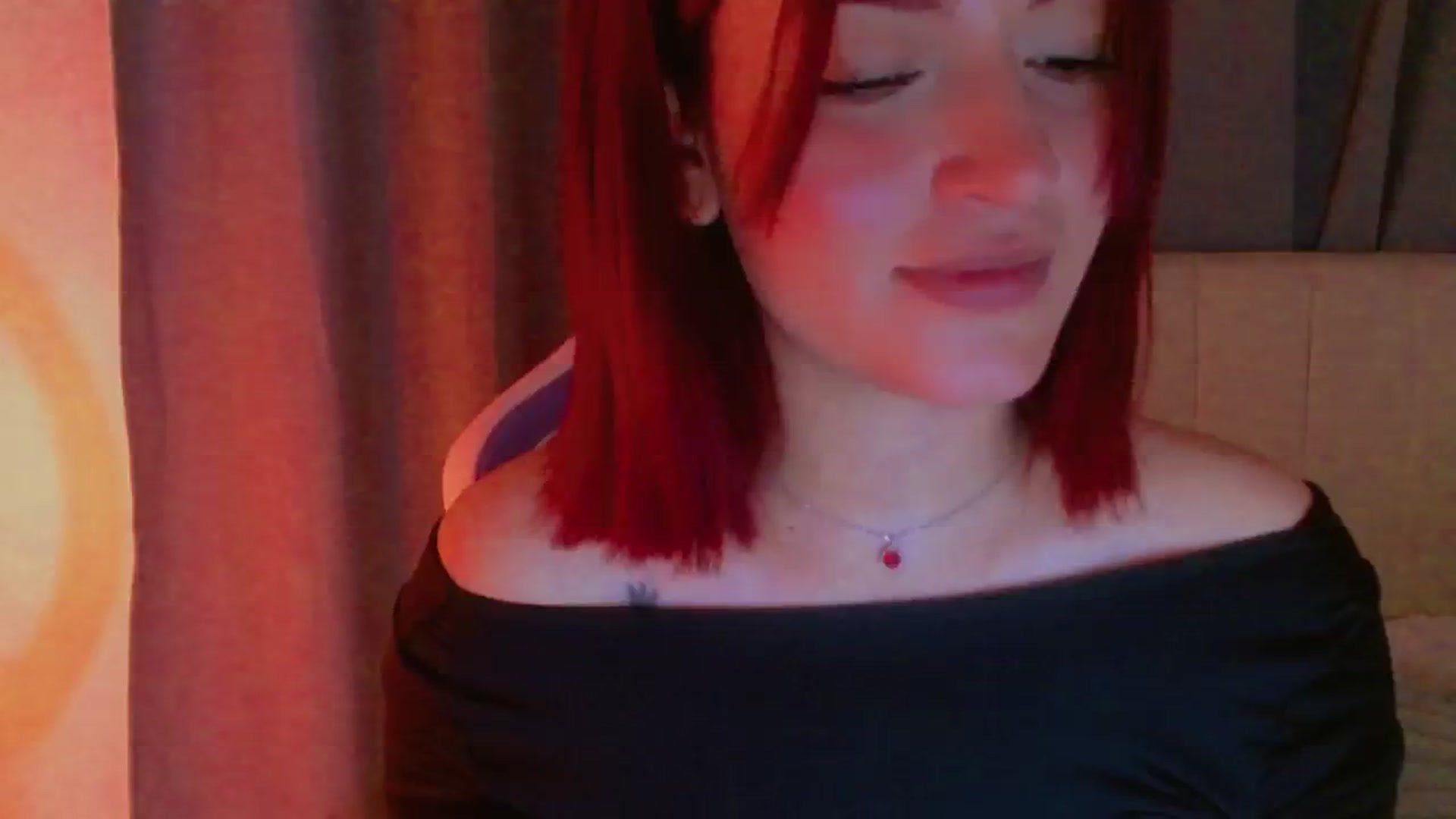 Gallery image thumbnail from Malice_sweet's myfreecams stream on, 12/17/2025, 08:55 image 12 of 20