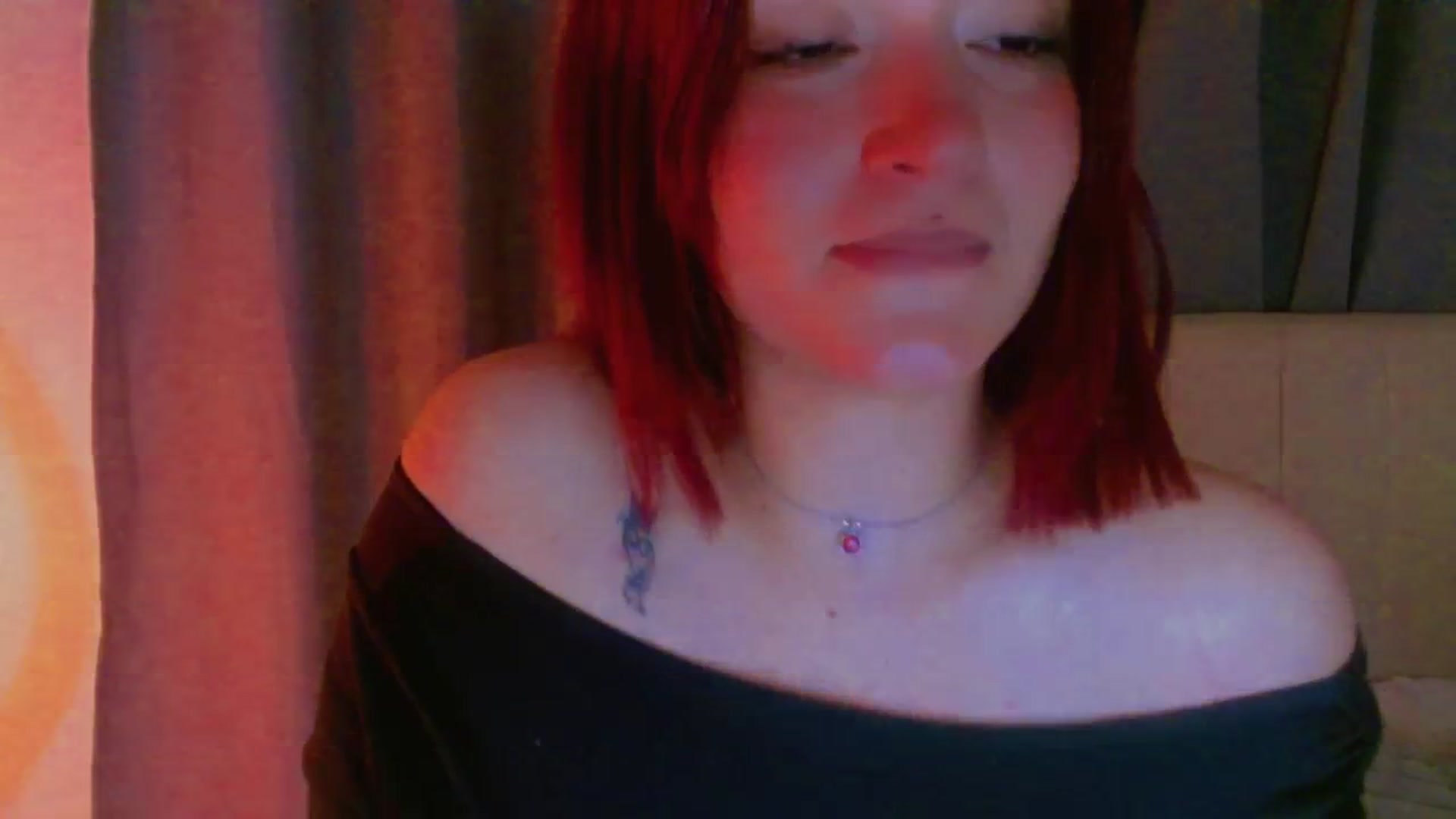 Gallery image thumbnail from Malice_sweet's myfreecams stream on, 12/17/2025, 09:40 image 17 of 20