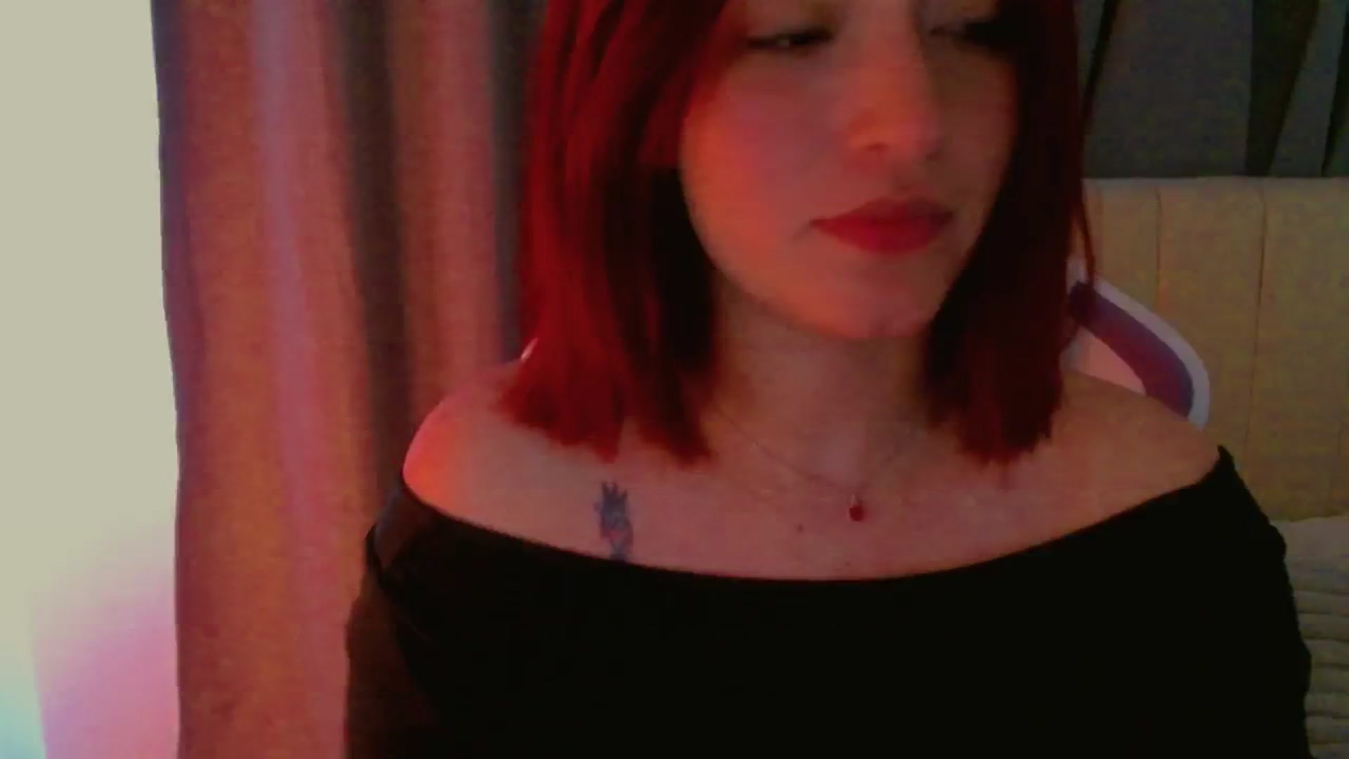 Gallery image thumbnail from Malice_sweet's myfreecams stream on, 12/17/2025, 12:08 image 10 of 20