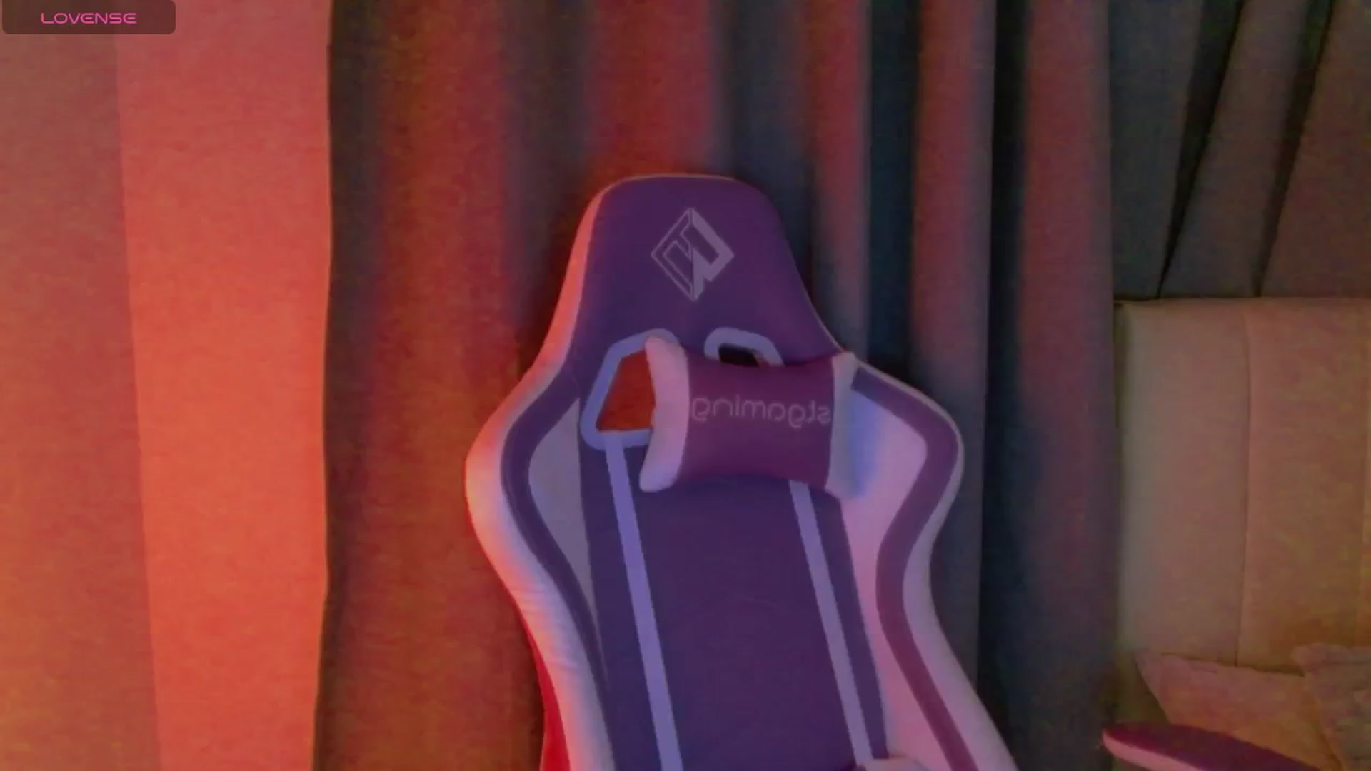 Gallery image thumbnail from Malice_sweet's myfreecams stream on, 12/19/2025, 07:37 image 1 of 20