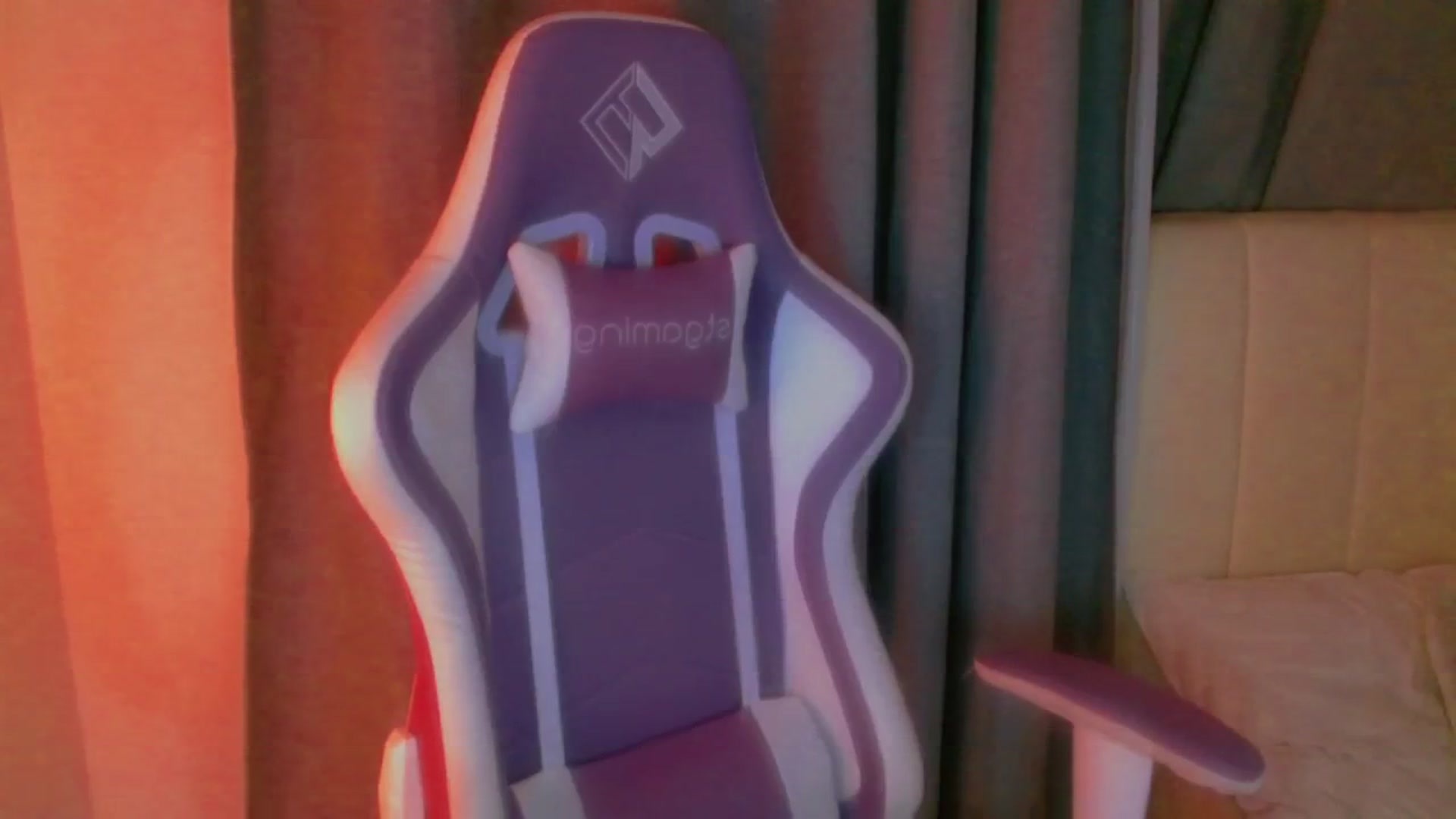 Gallery image thumbnail from Malice_sweet's myfreecams stream on, 12/21/2025, 08:36 image 10 of 20