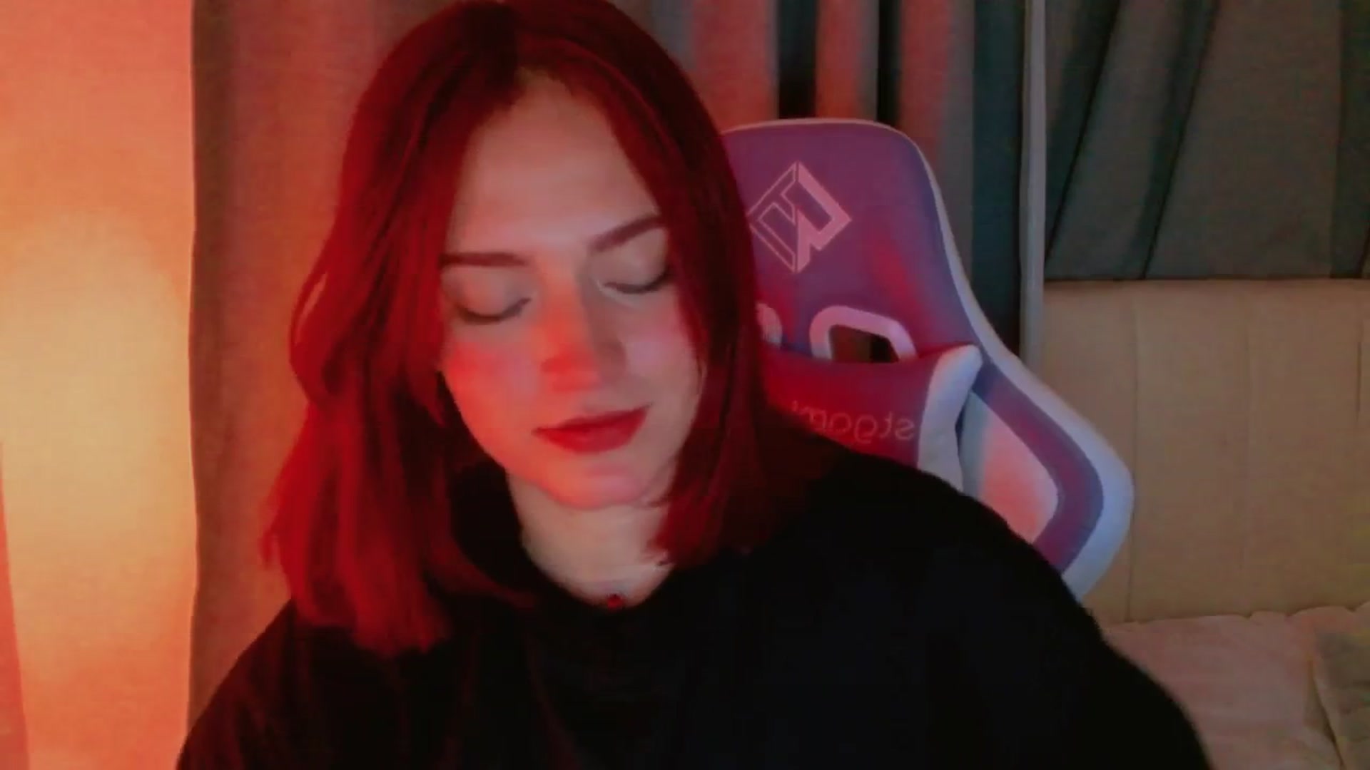 Gallery image thumbnail from Malice_sweet's myfreecams stream on, 12/21/2025, 10:32 image 8 of 20