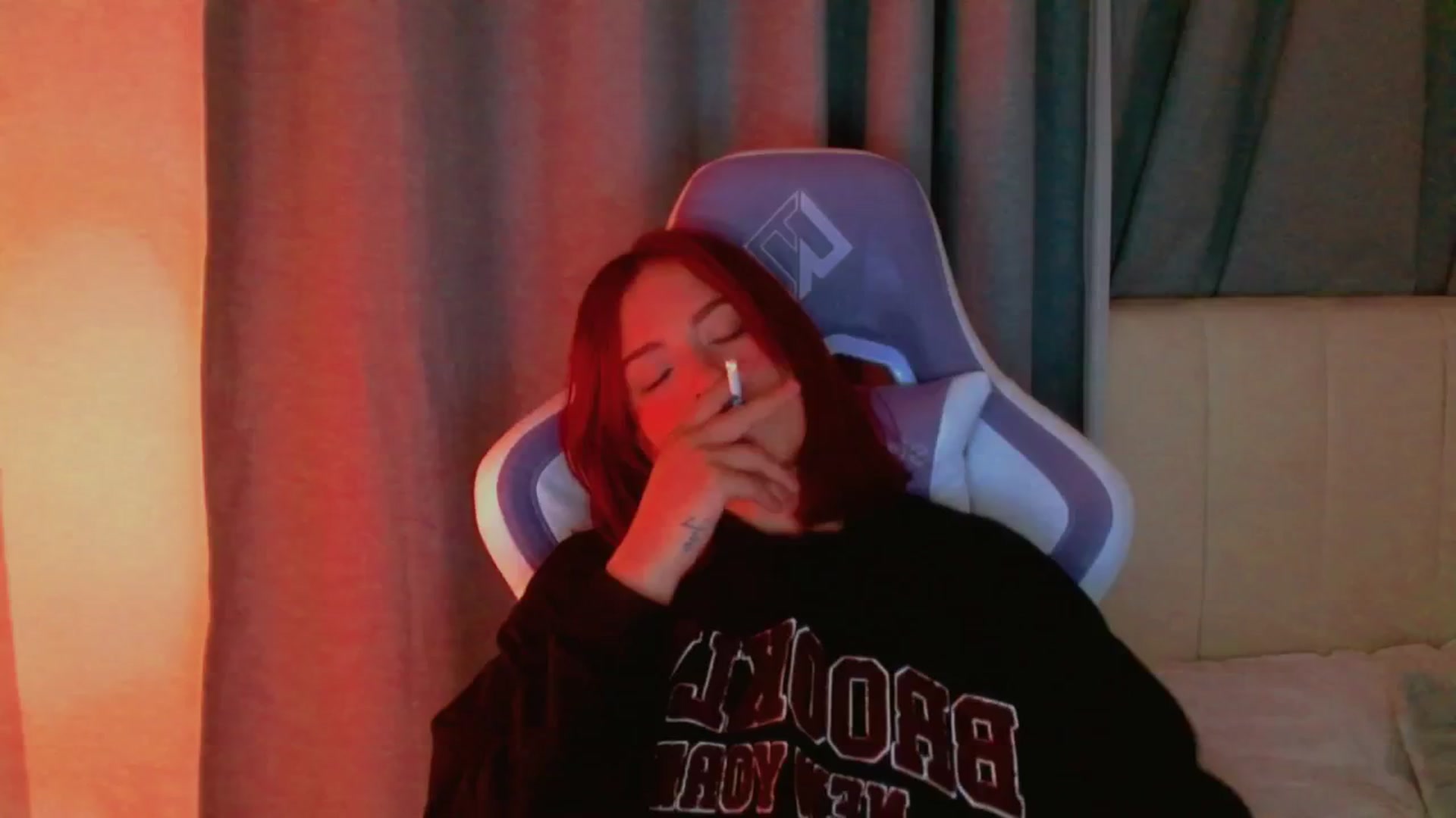 Gallery image thumbnail from Malice_sweet's myfreecams stream on, 12/21/2025, 10:32 image 7 of 20