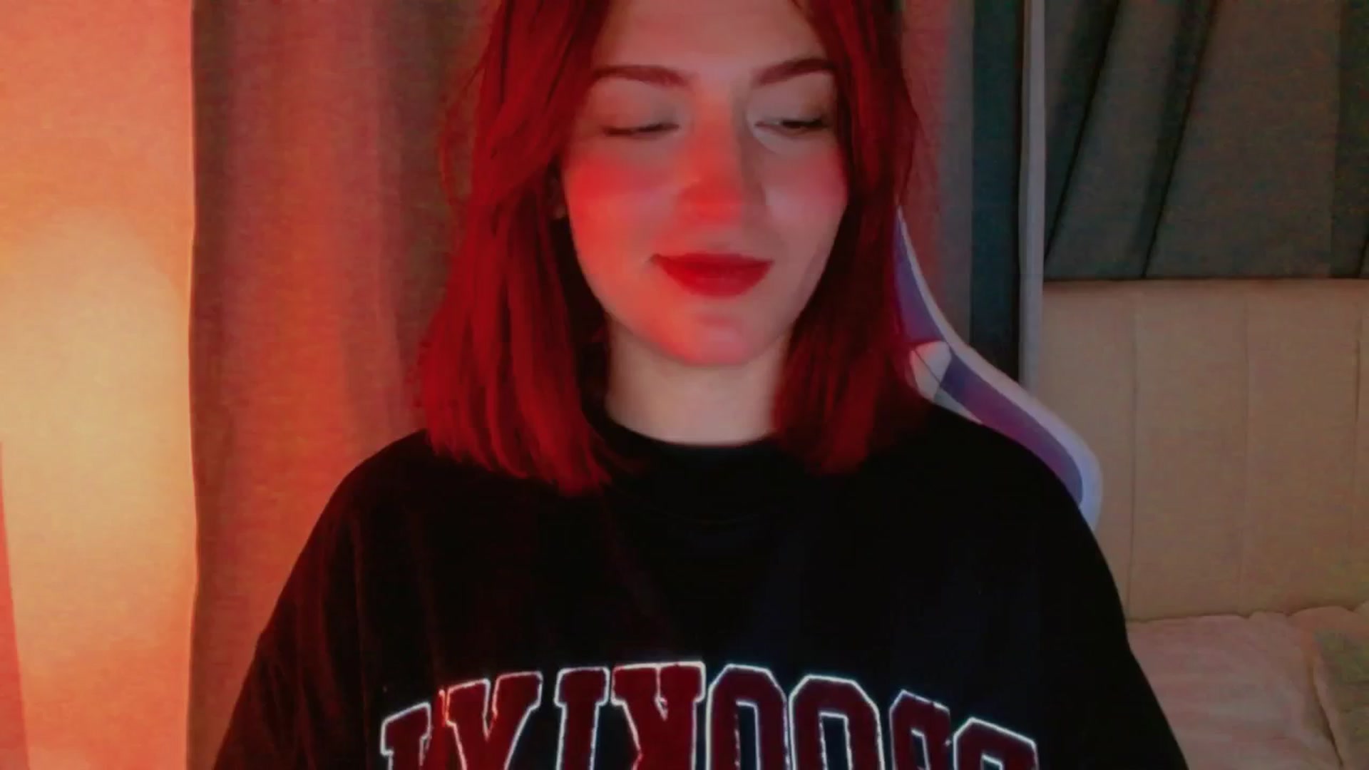Gallery image thumbnail from Malice_sweet's myfreecams stream on, 12/21/2025, 10:32 image 9 of 20