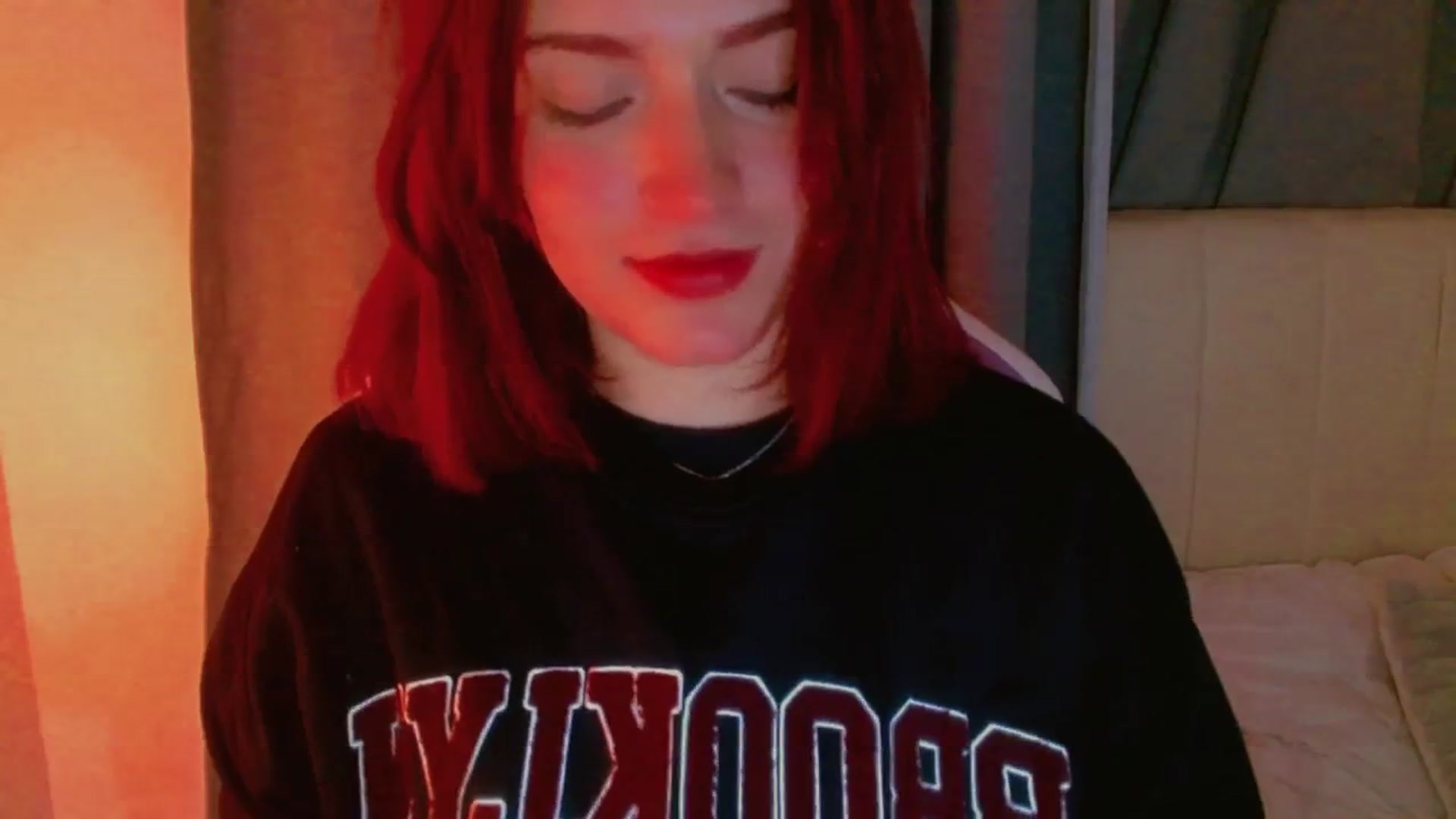 Gallery image thumbnail from Malice_sweet's myfreecams stream on, 12/21/2025, 10:32 image 18 of 20
