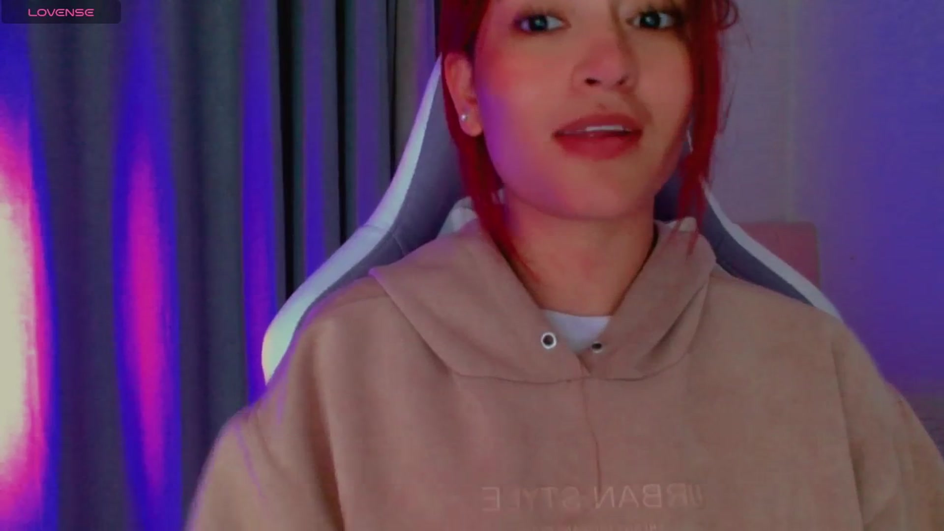 Gallery image thumbnail from Malice_sweet's myfreecams stream on, 03/04/2026, 10:25 image 12 of 20