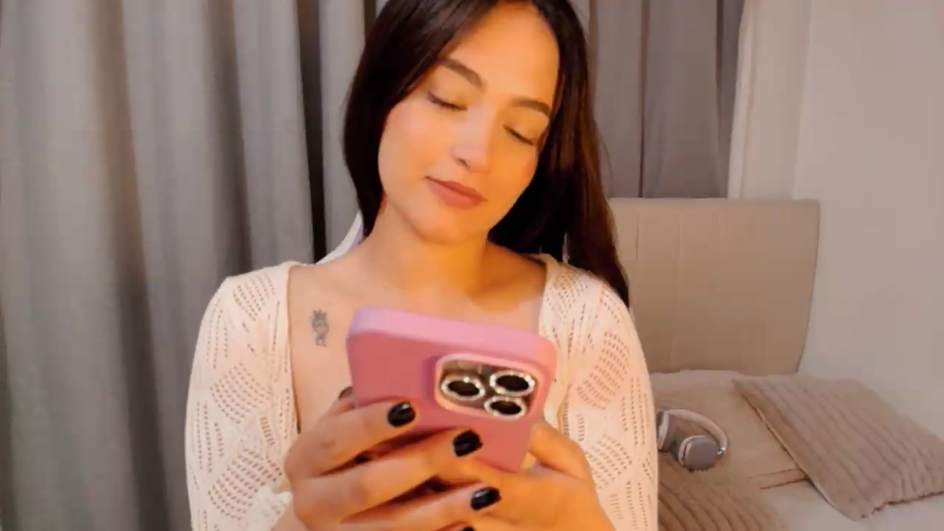 Gallery image thumbnail from Malice_sweet's myfreecams stream on, 05/19/2026, 09:12 image 3 of 20