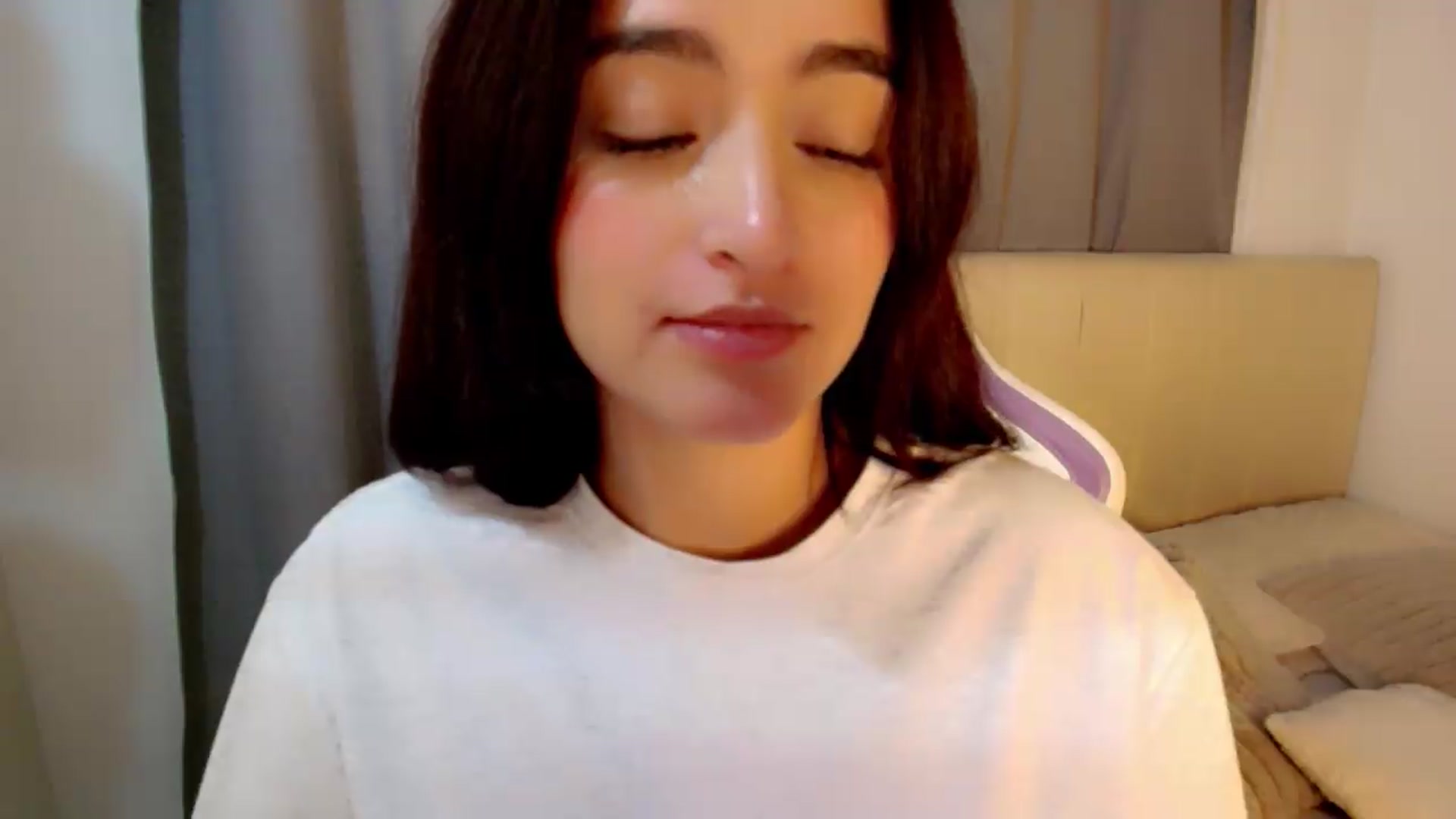 Gallery image thumbnail from Malice_sweet's myfreecams stream on, 05/20/2026, 10:11 image 16 of 20
