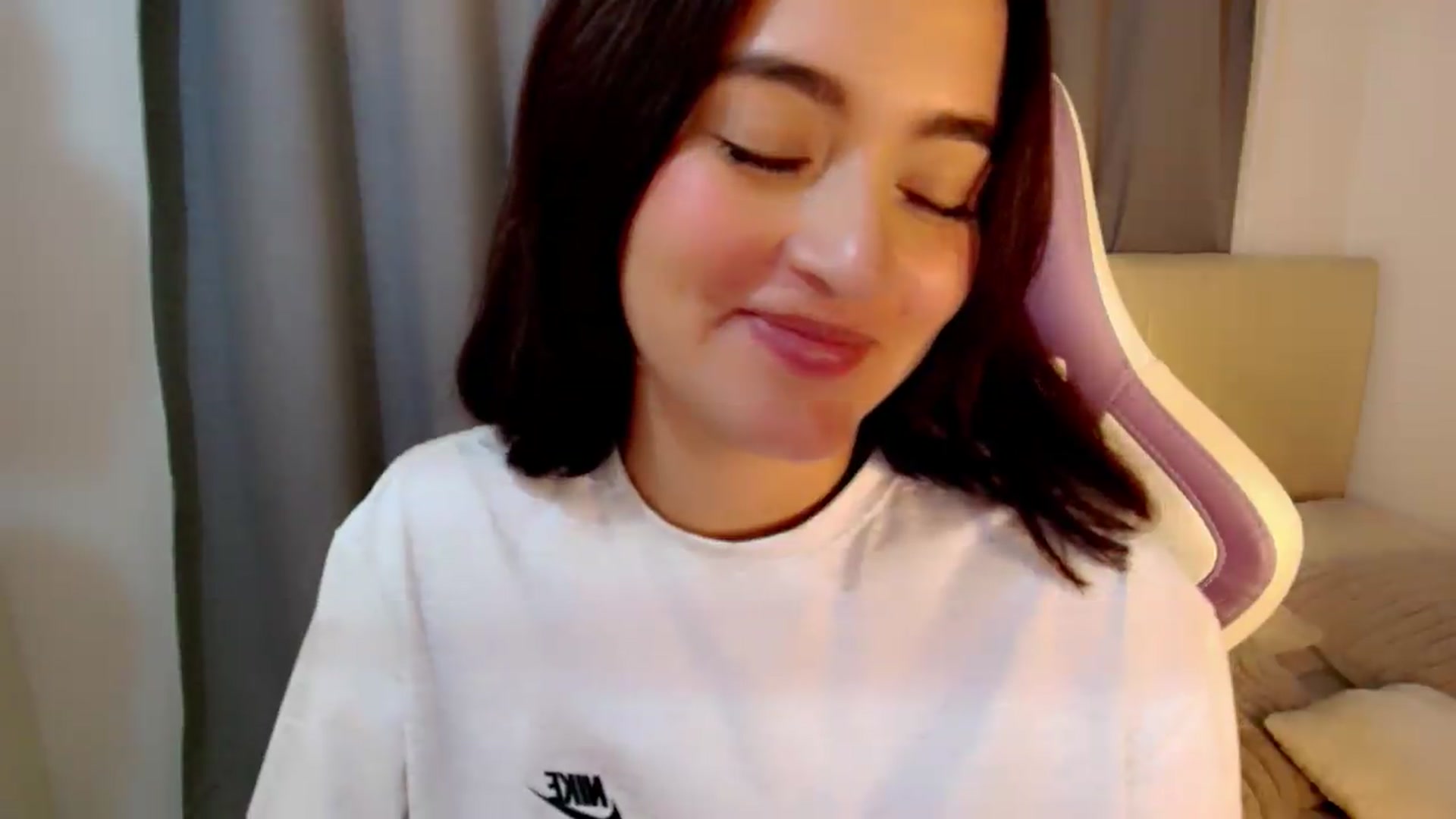 Gallery image thumbnail from Malice_sweet's myfreecams stream on, 05/20/2026, 10:11 image 19 of 20