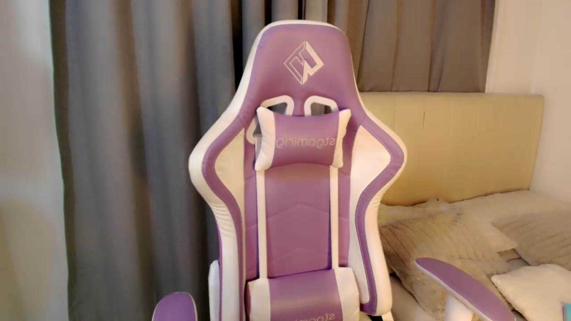 Gallery image thumbnail from Malice_sweet's myfreecams stream on, 05/20/2026, 10:11 image 7 of 20