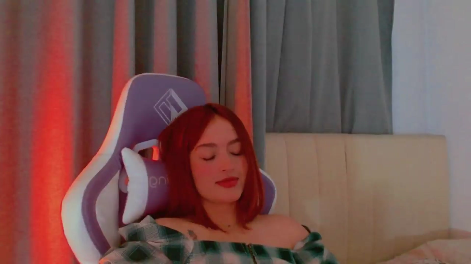 Gallery image thumbnail from Malice_sweet's myfreecams stream on, 07/22/2026, 08:14 image 14 of 20
