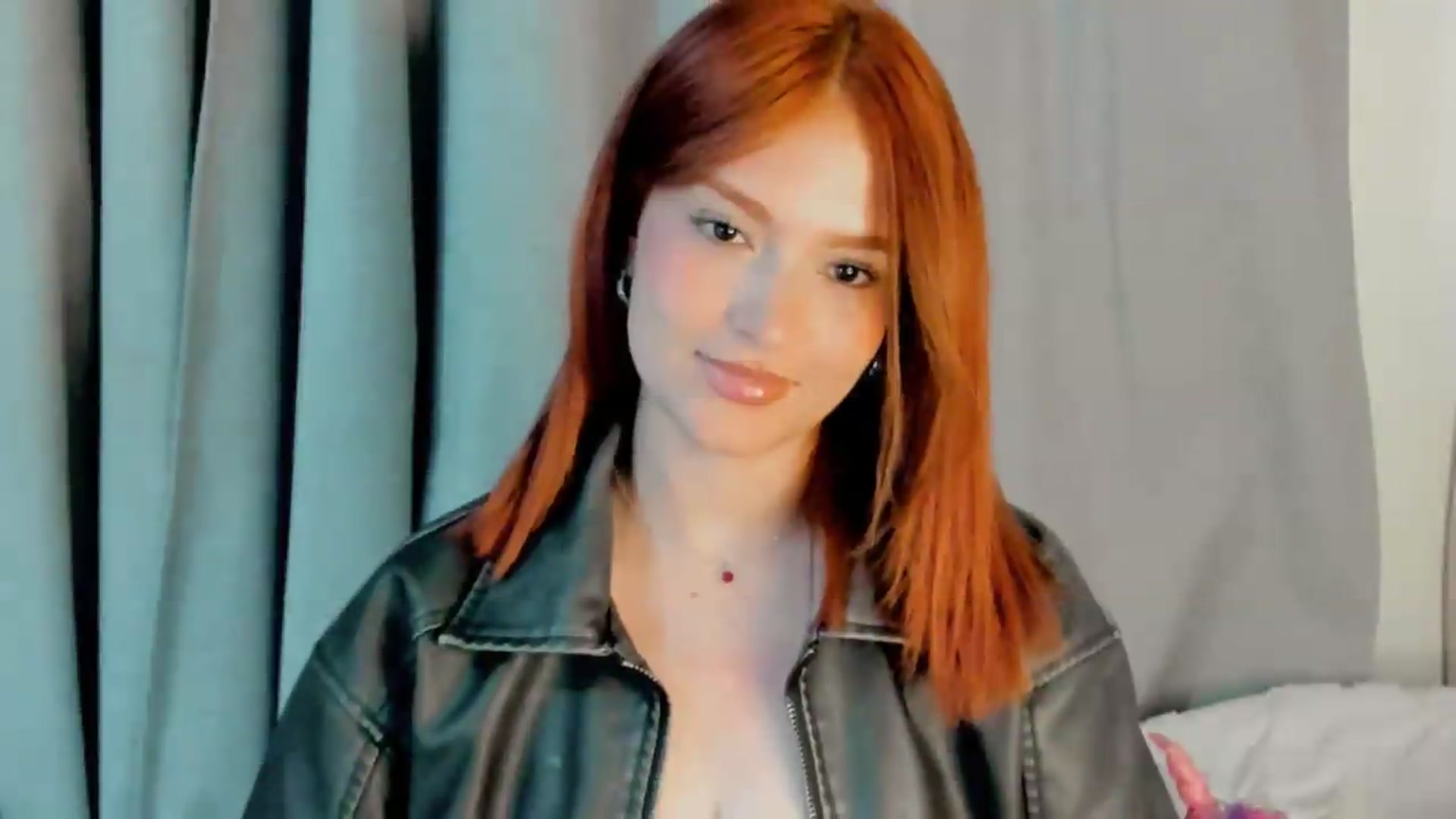 Gallery image thumbnail from Malice_sweet's myfreecams stream on, 09/09/2026, 07:25 image 14 of 20